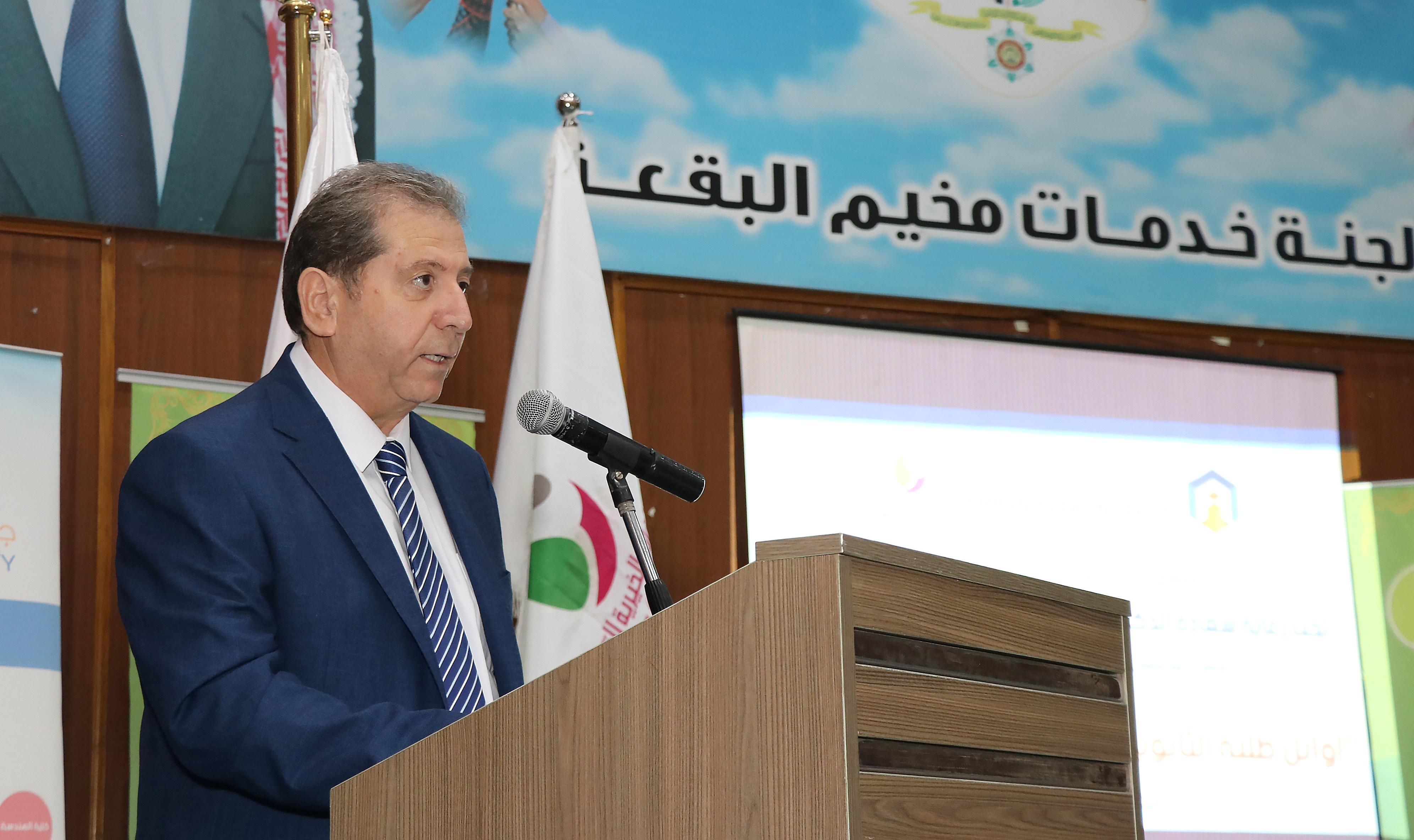 "عمان العربية تكرم الطلبة المتفوقين في الثانوية العامة في لواء عين الباشا5