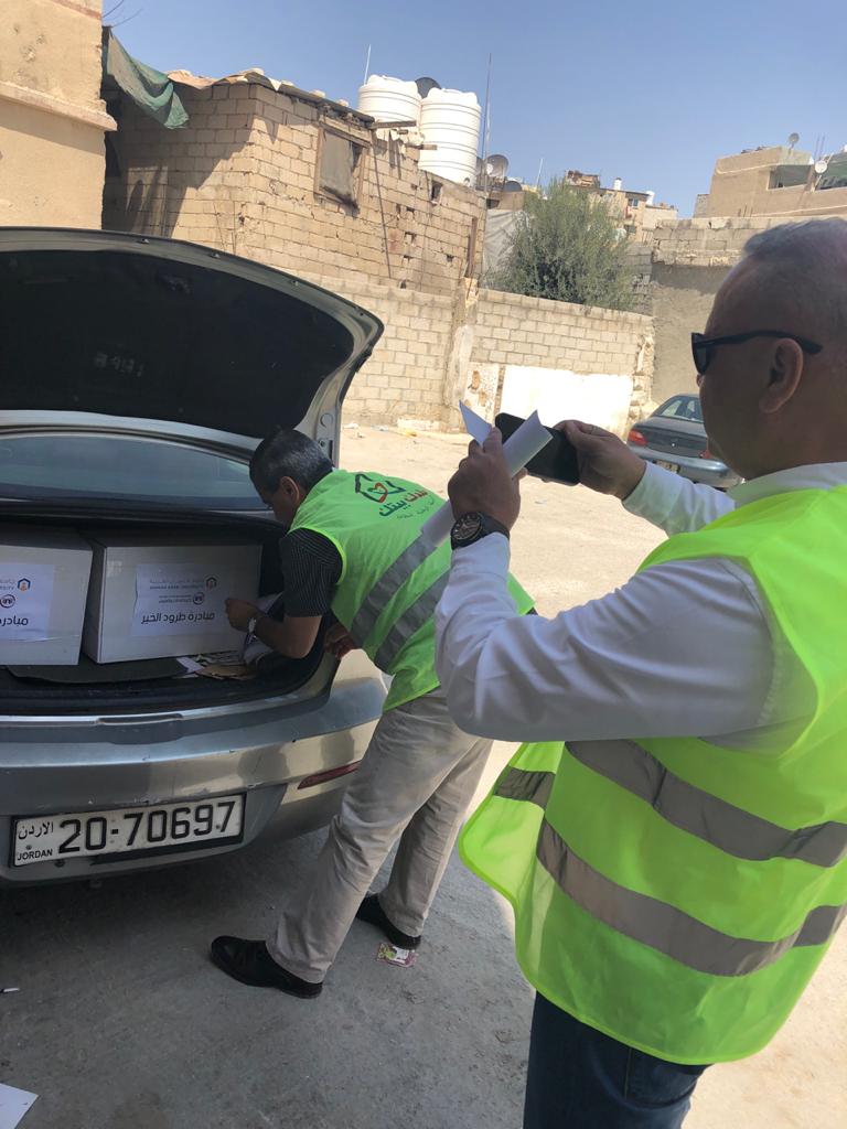 طلبة "عمان العربية" يعززون مفهوم المسؤولية المجتمعية وخدمة المجتمع3