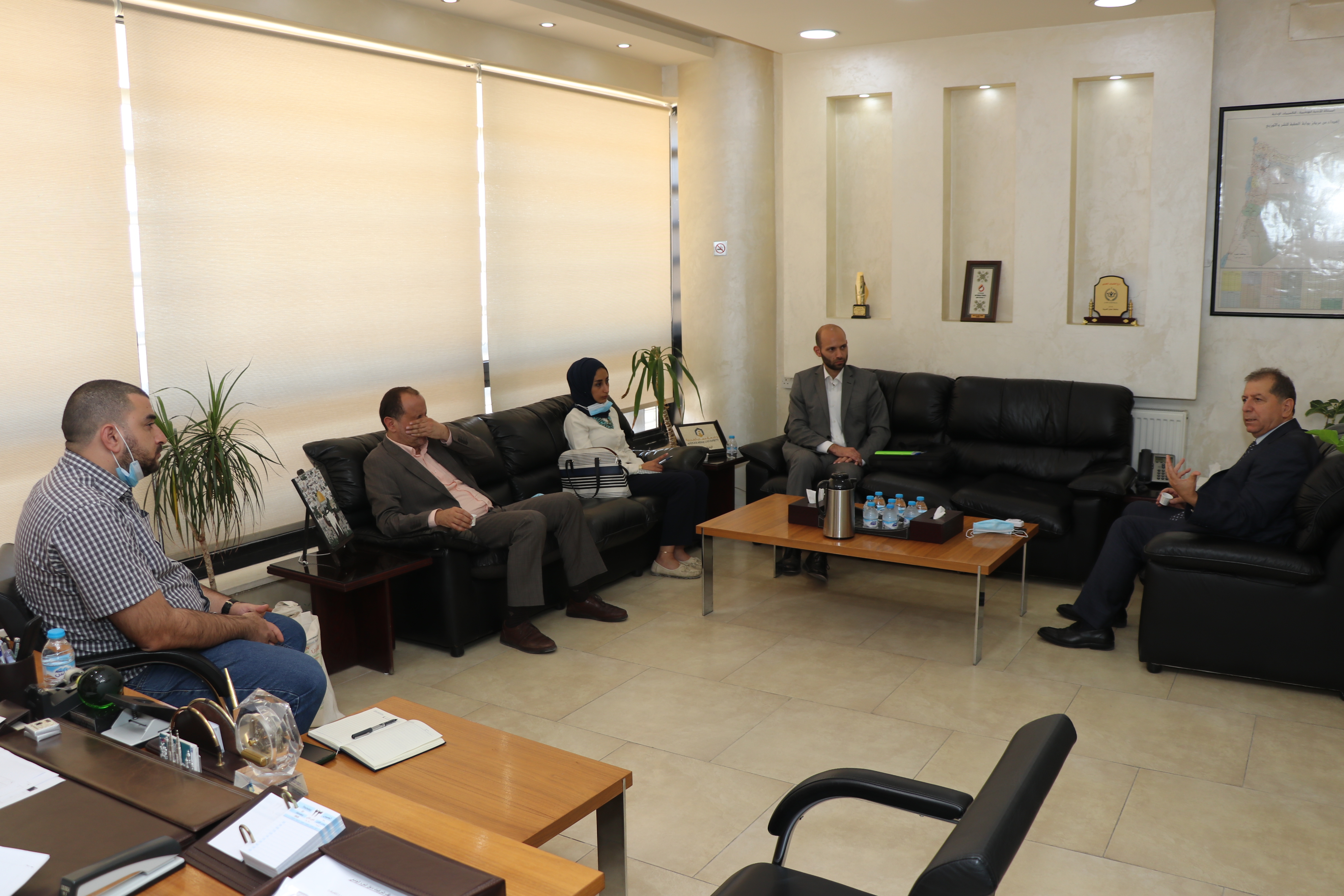 بحث سبل التعاون بين "عمان العربية" وهيئة تنشيط السياحة1