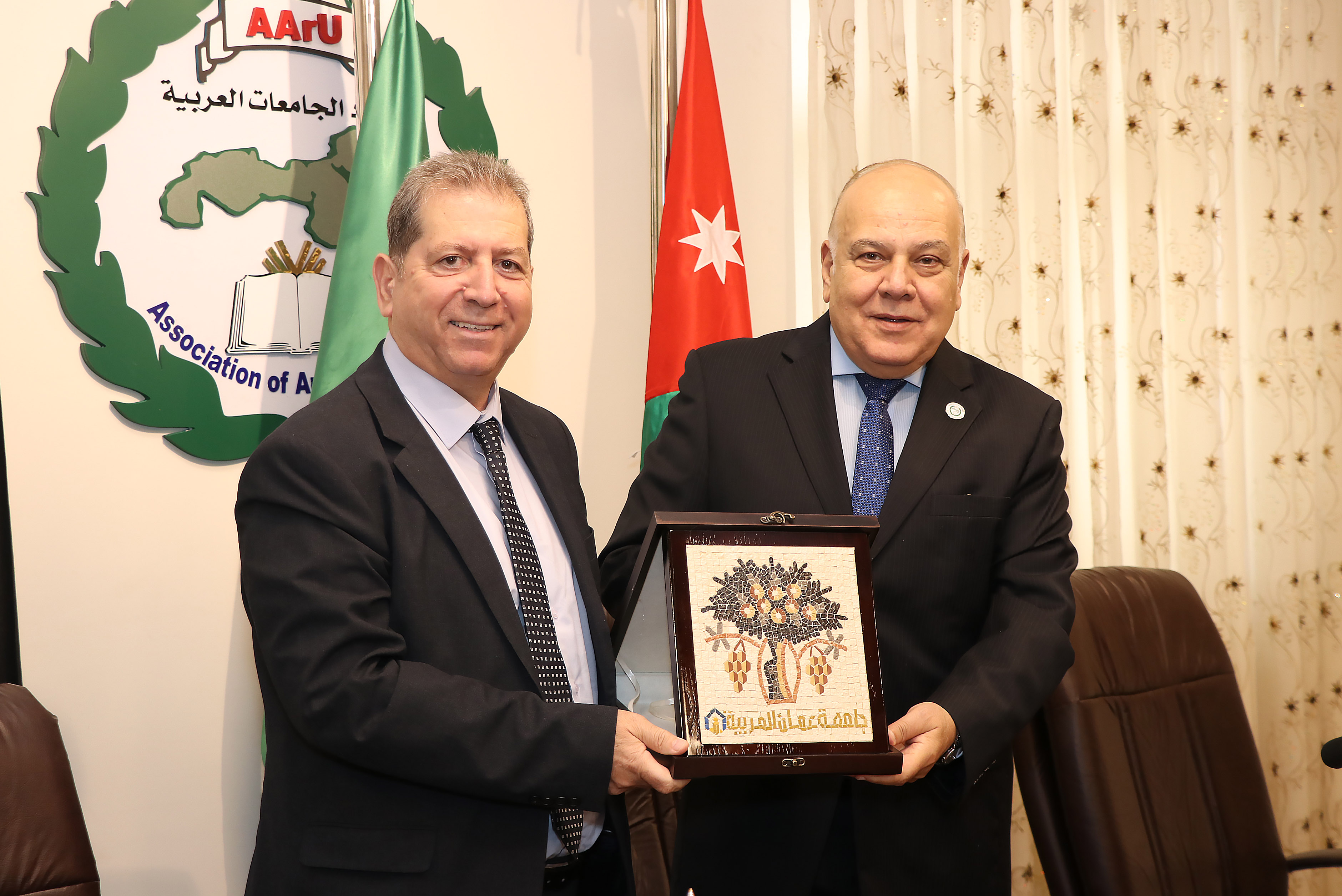 مذكرة تعاون بين "عمان العربية" واتحاد الجامعات العربية4