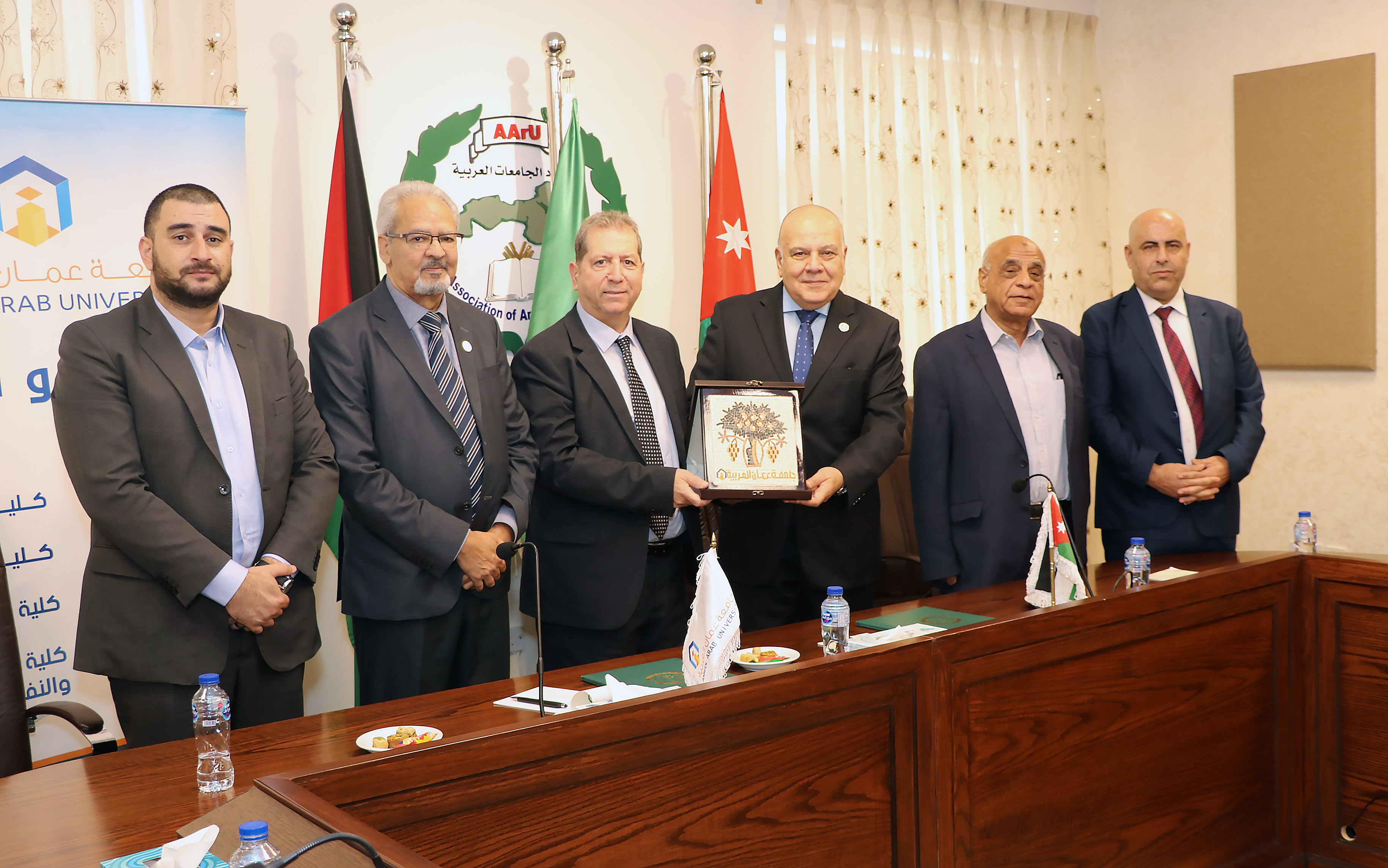 مذكرة تعاون بين "عمان العربية" واتحاد الجامعات العربية4