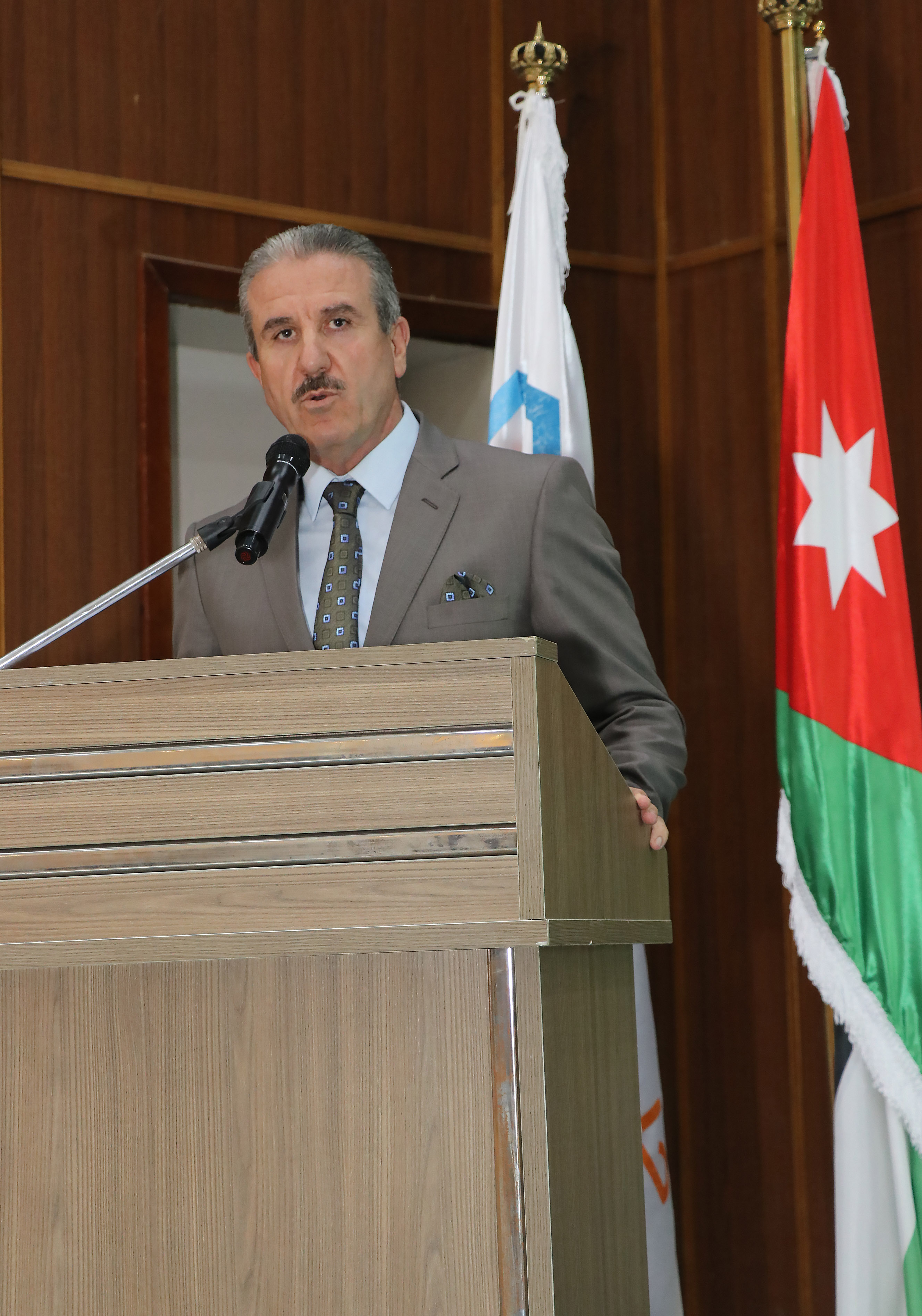 "عمان العربية" تقيم فعاليات اليوم الاجتماعي المفتوح1