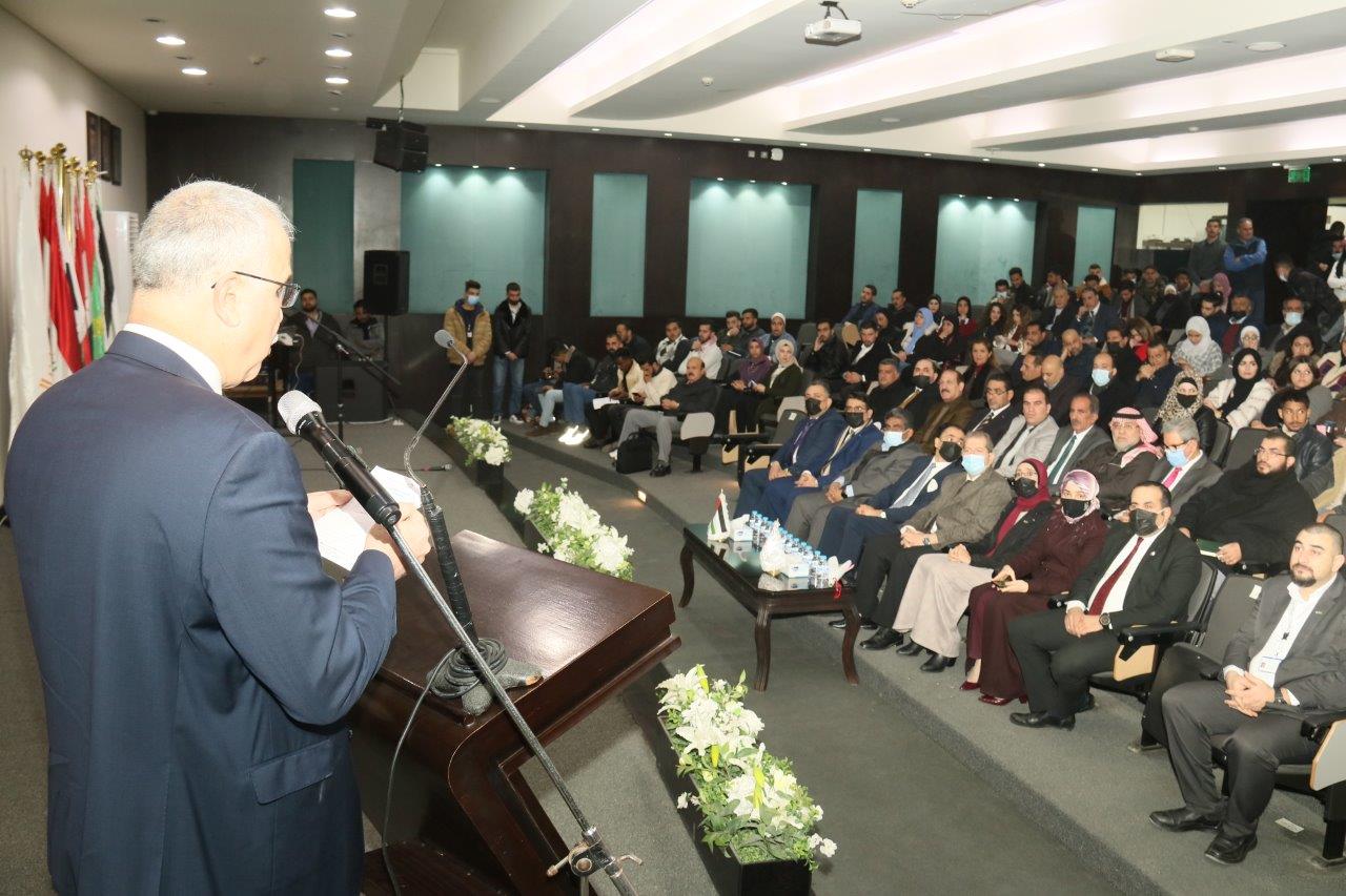 "عمان العربية" تحتفل بعيد ميلاد جلالة الملك وذكرى معركة الكرامة ويوم الأم2