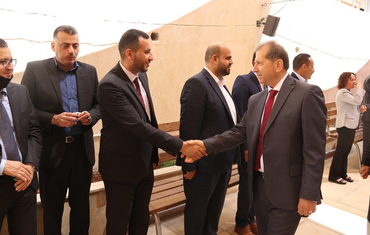 أسرة "عمان العربية" تتبادل التهاني بمناسبة عيد الفطر السعيد10