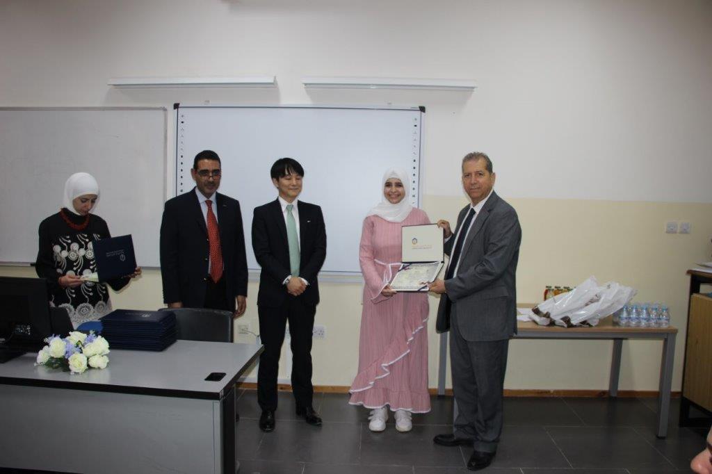 تخريج الفوج الأول من دارسي اللغة اليابانية من بواكير التعاون بين "عمان العربية" وجمعية جايكا اليابانية18