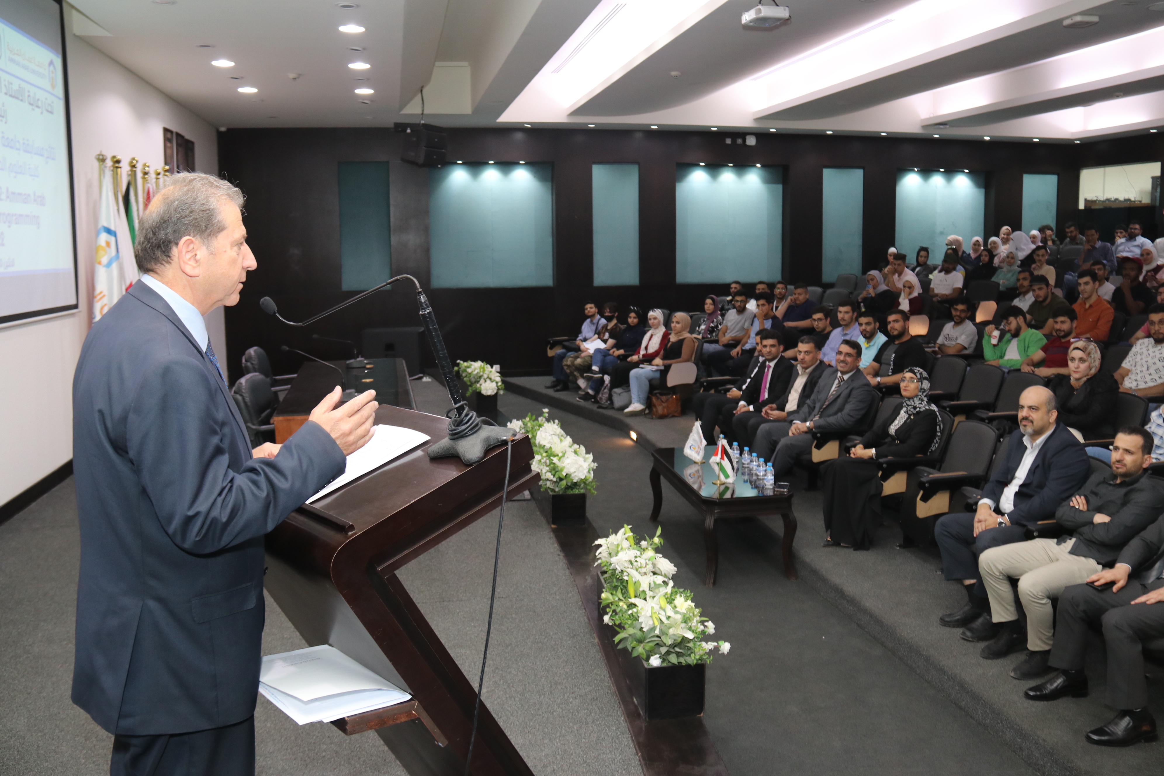 العلوم الحاسوبية تعقد مسابقة جامعة عمان العربية الثالثة للبرمجة AAC-PC 20225