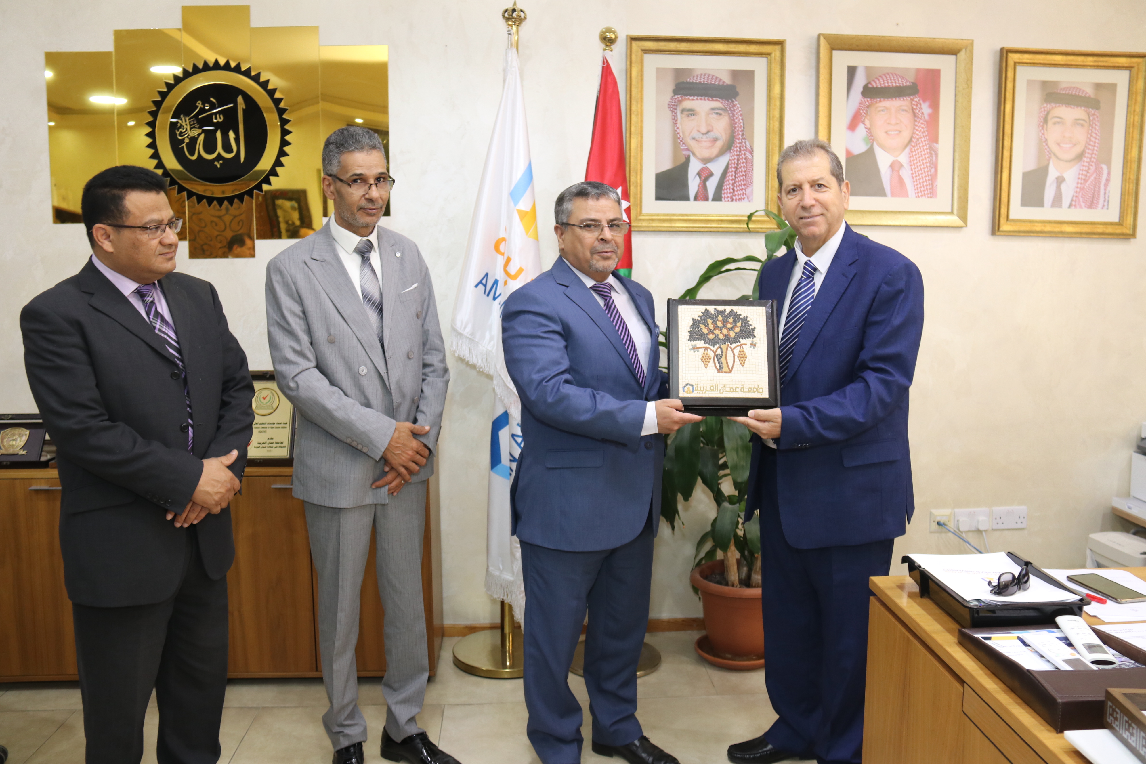 وفد من جامعة سرت الليبية يزور جامعة عمان العربية4