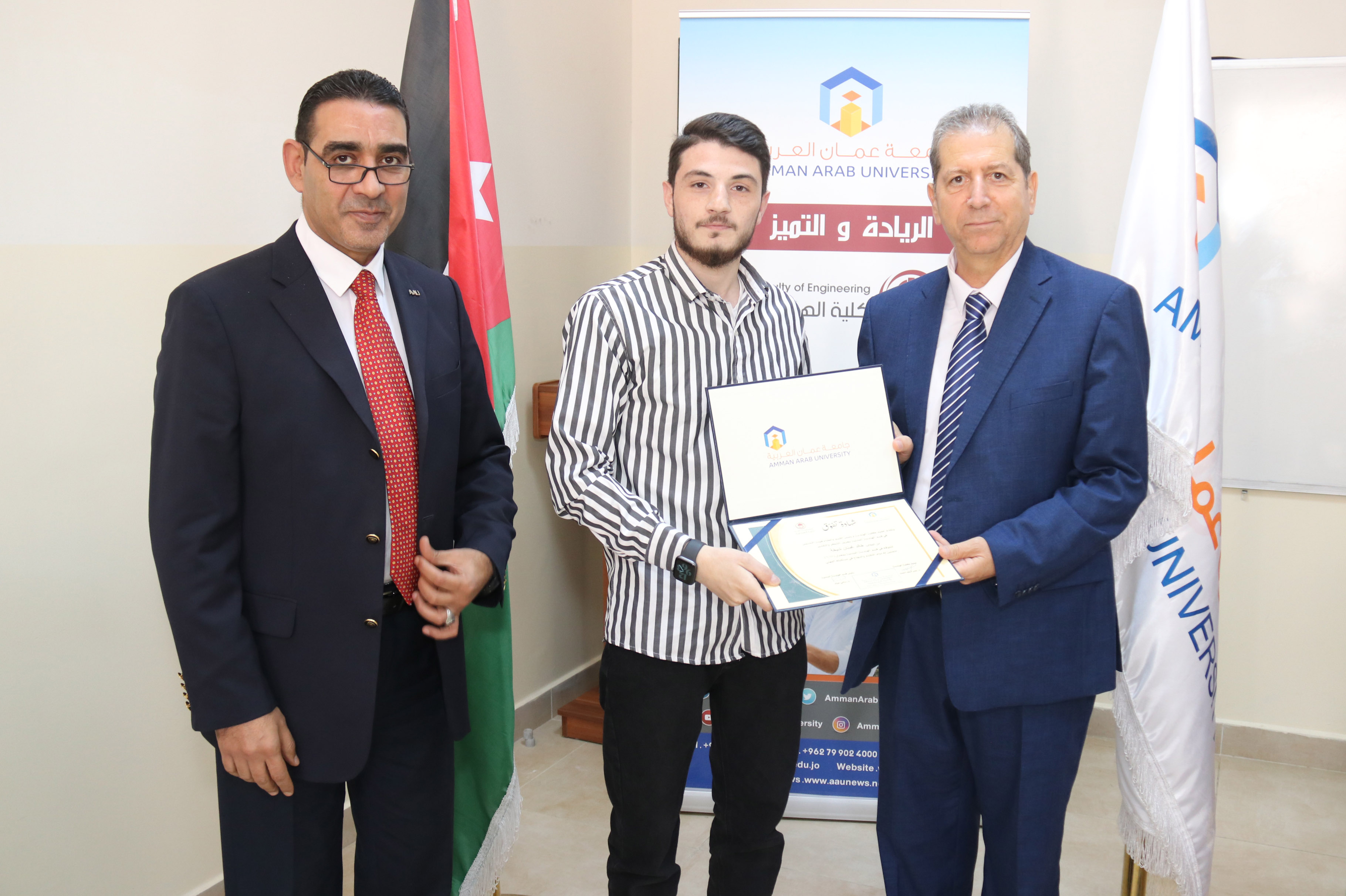 كلية الهندسة في "عمان العربية" تكرم الطلبة الأوائل4
