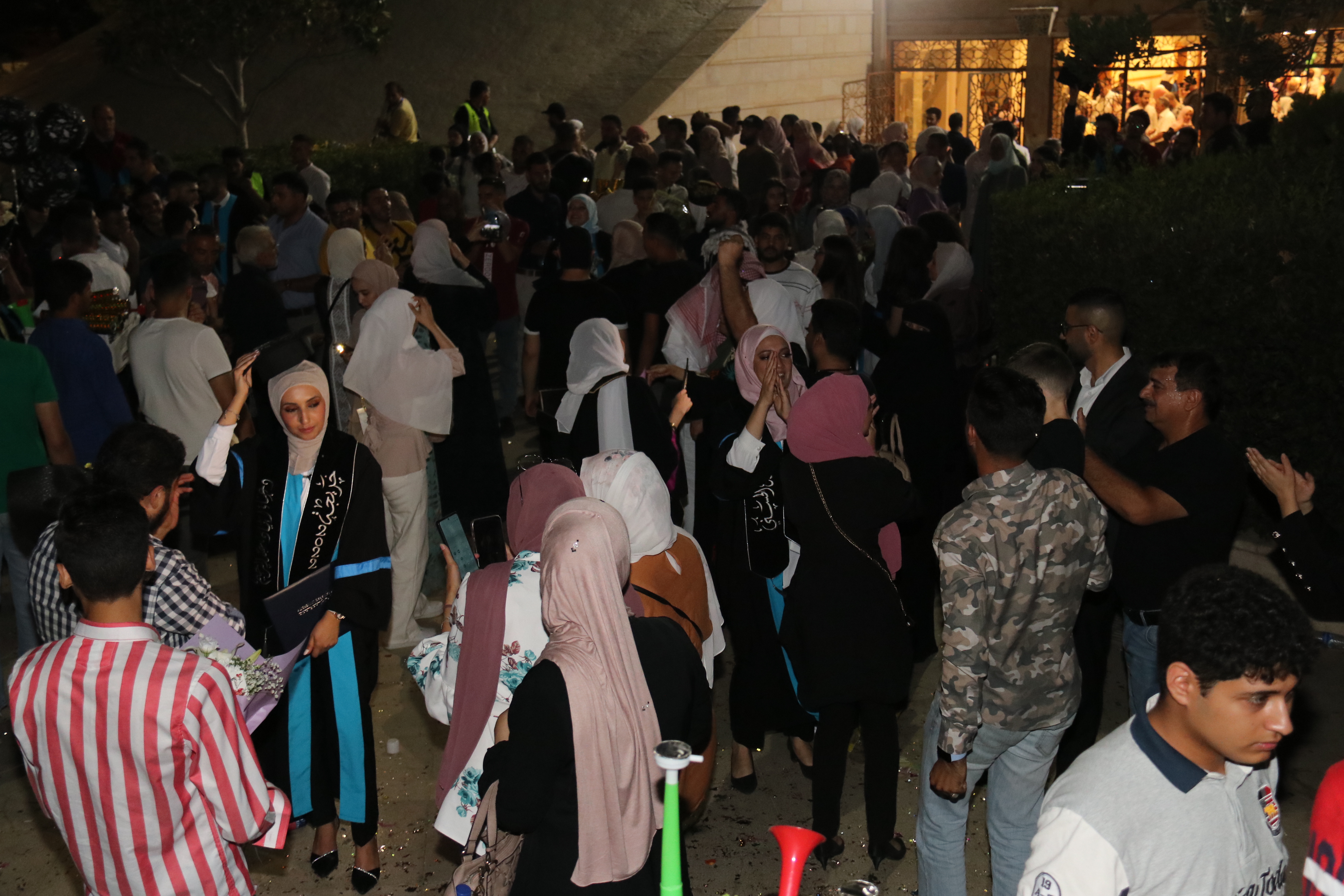 مشاهد أولية لاحتفالات جامعة عمان العربية بخريجيها للعام الدراسي 2021-202225