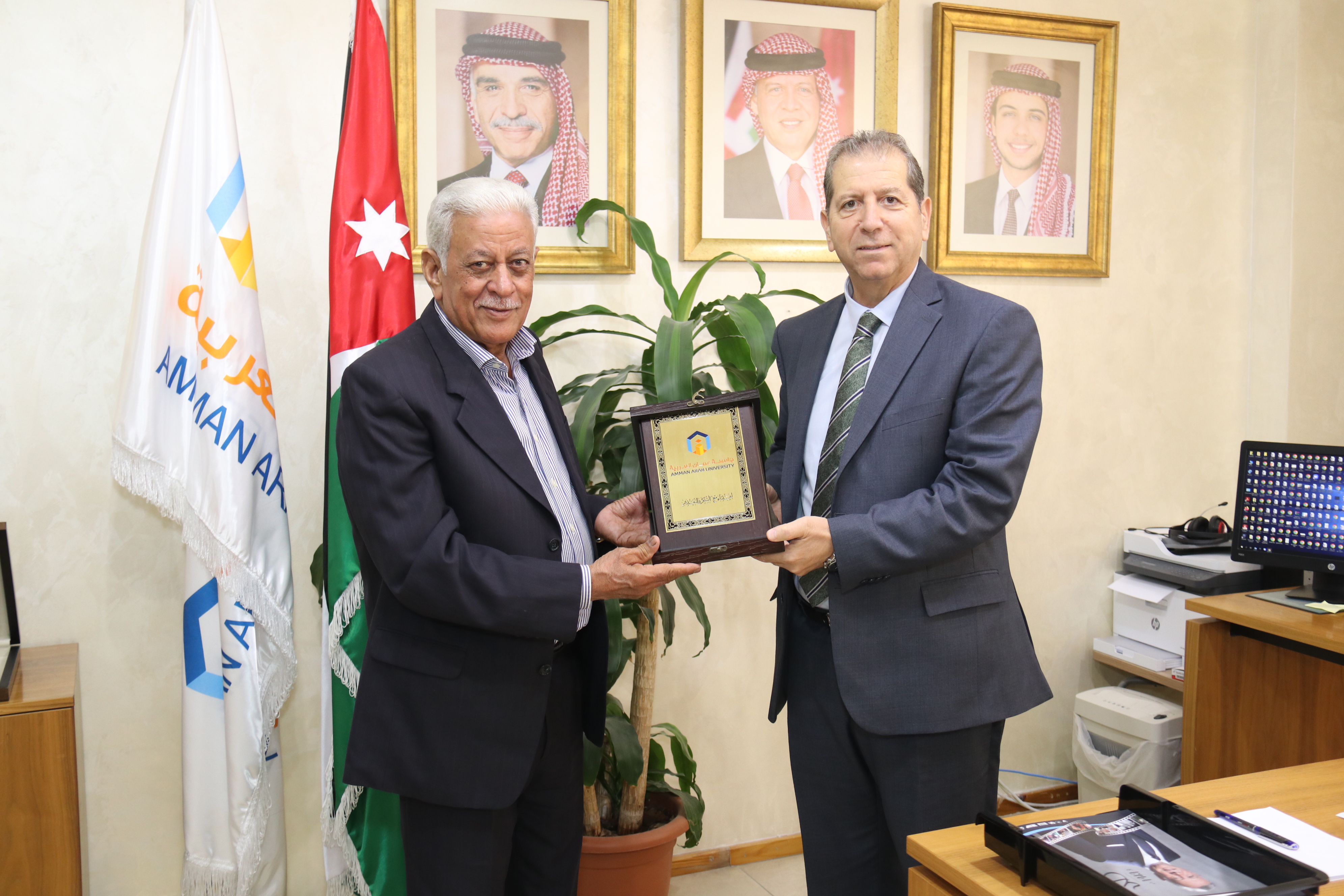 جامعة عمان العربية تقدم دورات تدريبية للمجتمع المحلي2