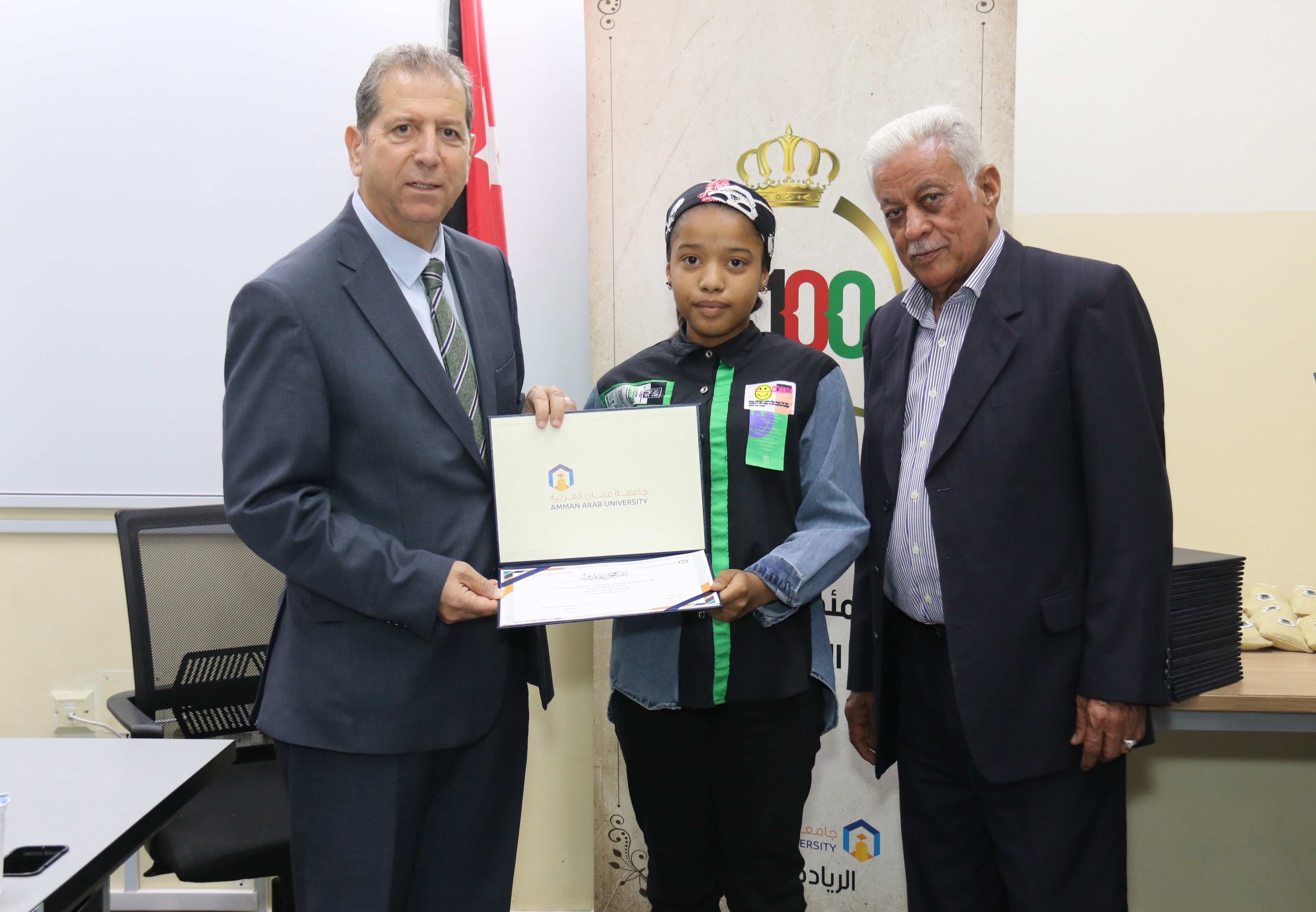 جامعة عمان العربية تقدم دورات تدريبية للمجتمع المحلي6