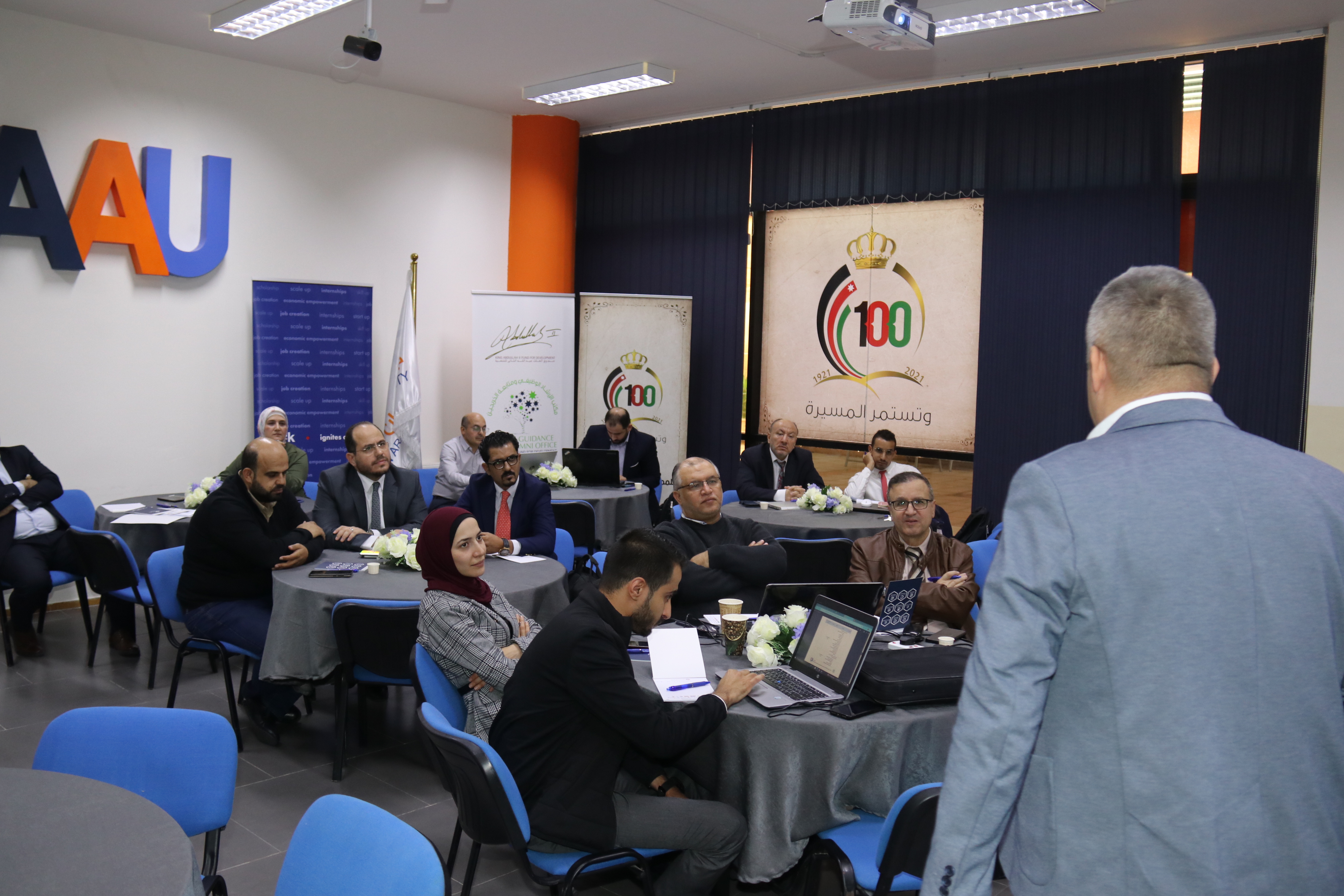 برنامج تدريبي مشترك بين "عمان العربية" ومنظمة سبارك حول خلق القيمة المضافة5