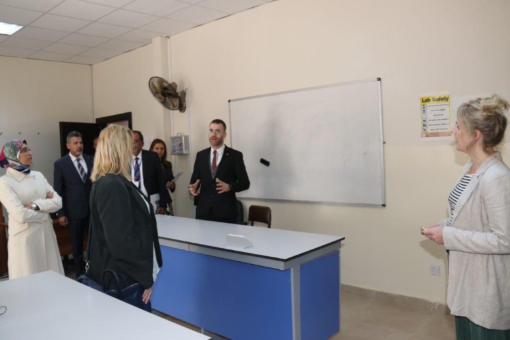 "عمان العربية" تستقبل وفداً من عدة جامعات هولندية لبحث سبل التعاون21