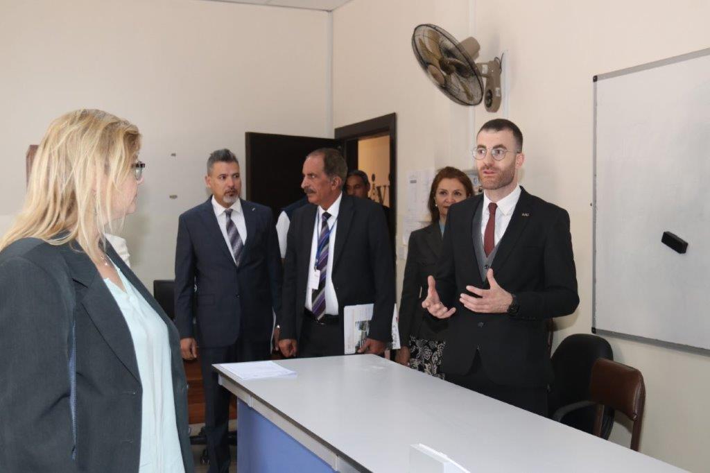 "عمان العربية" تستقبل وفداً من عدة جامعات هولندية لبحث سبل التعاون22