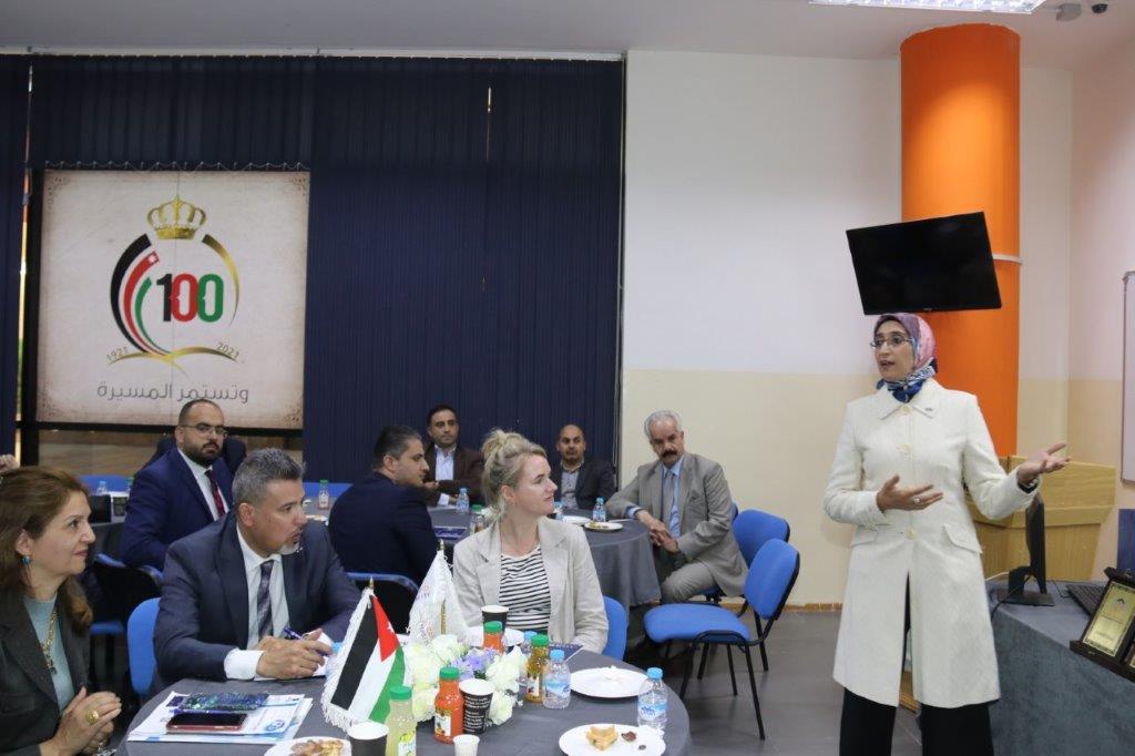 "عمان العربية" تستقبل وفداً من عدة جامعات هولندية لبحث سبل التعاون49