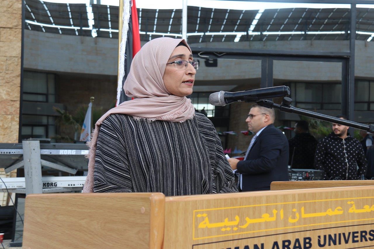 "عمان العربية" تستقبل طلبتها الجدد بأجواء من الفرح والتفاؤل4