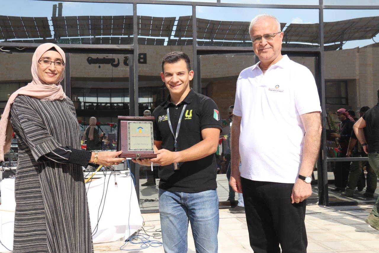 "عمان العربية" تستقبل طلبتها الجدد بأجواء من الفرح والتفاؤل6