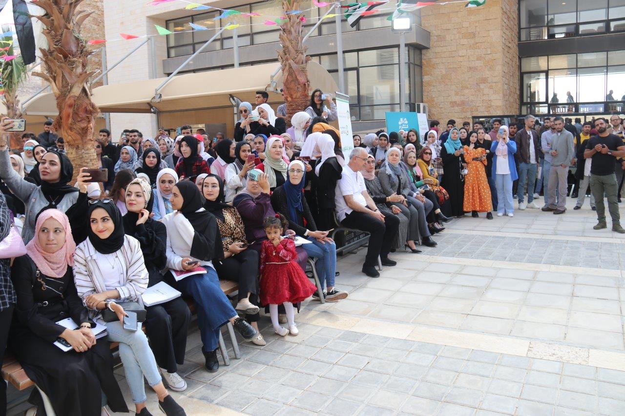 "عمان العربية" تستقبل طلبتها الجدد بأجواء من الفرح والتفاؤل11