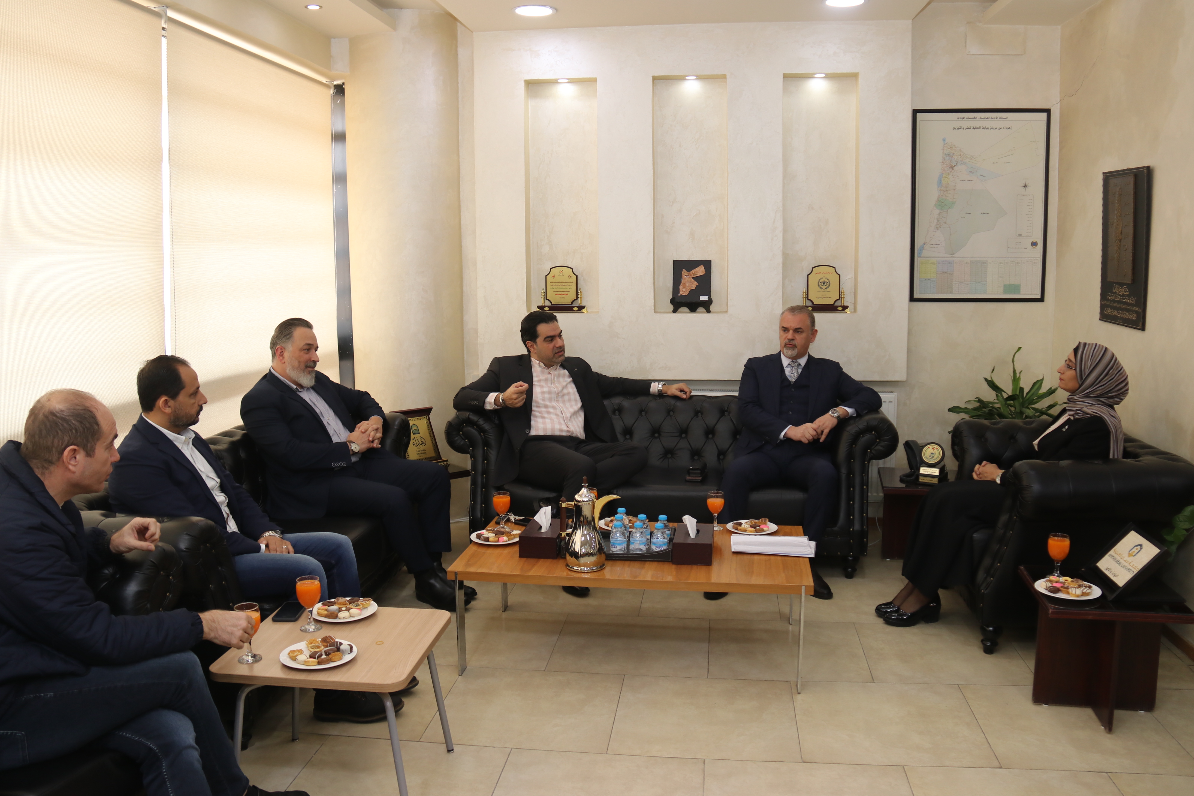 جامعة عمان العربية أول جامعة تدخل عالم الميتافيرس3