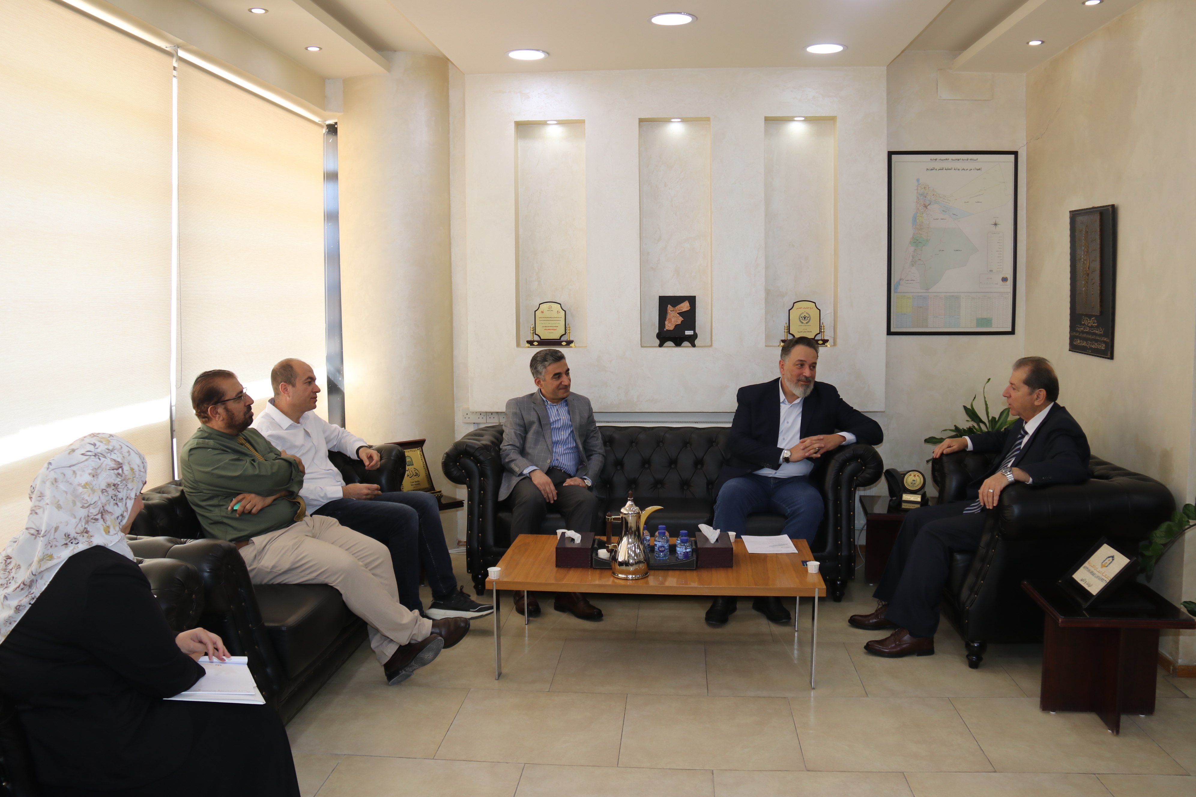 جامعة عمان العربية أول جامعة تدخل عالم الميتافيرس10