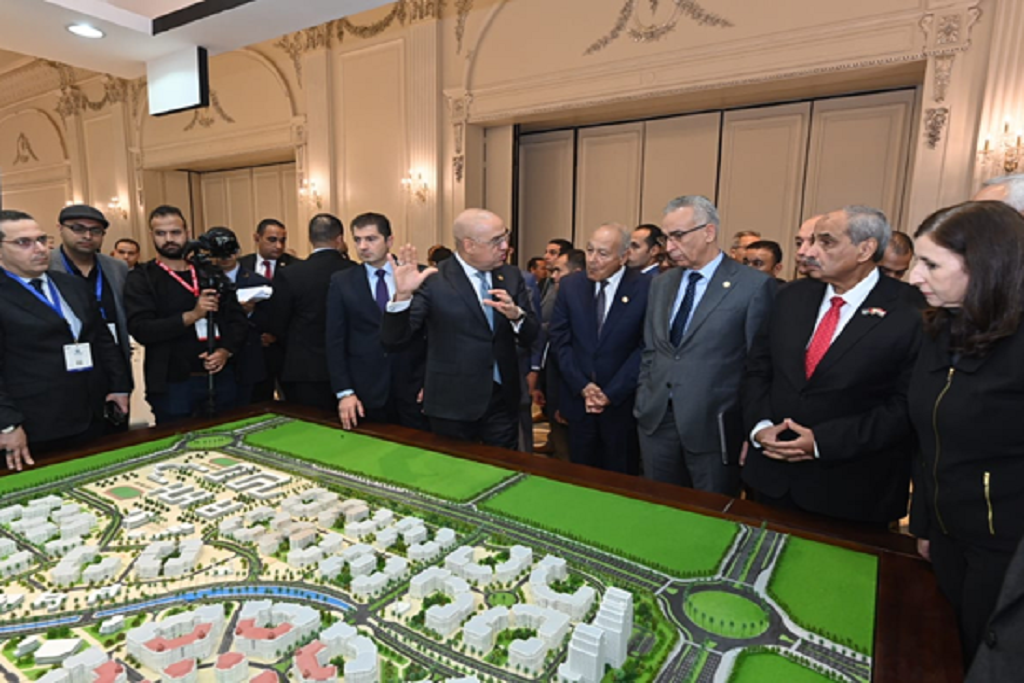 "عمان العربية" تشارك في مؤتمرالإسكان العربي السابع في القاهرة2