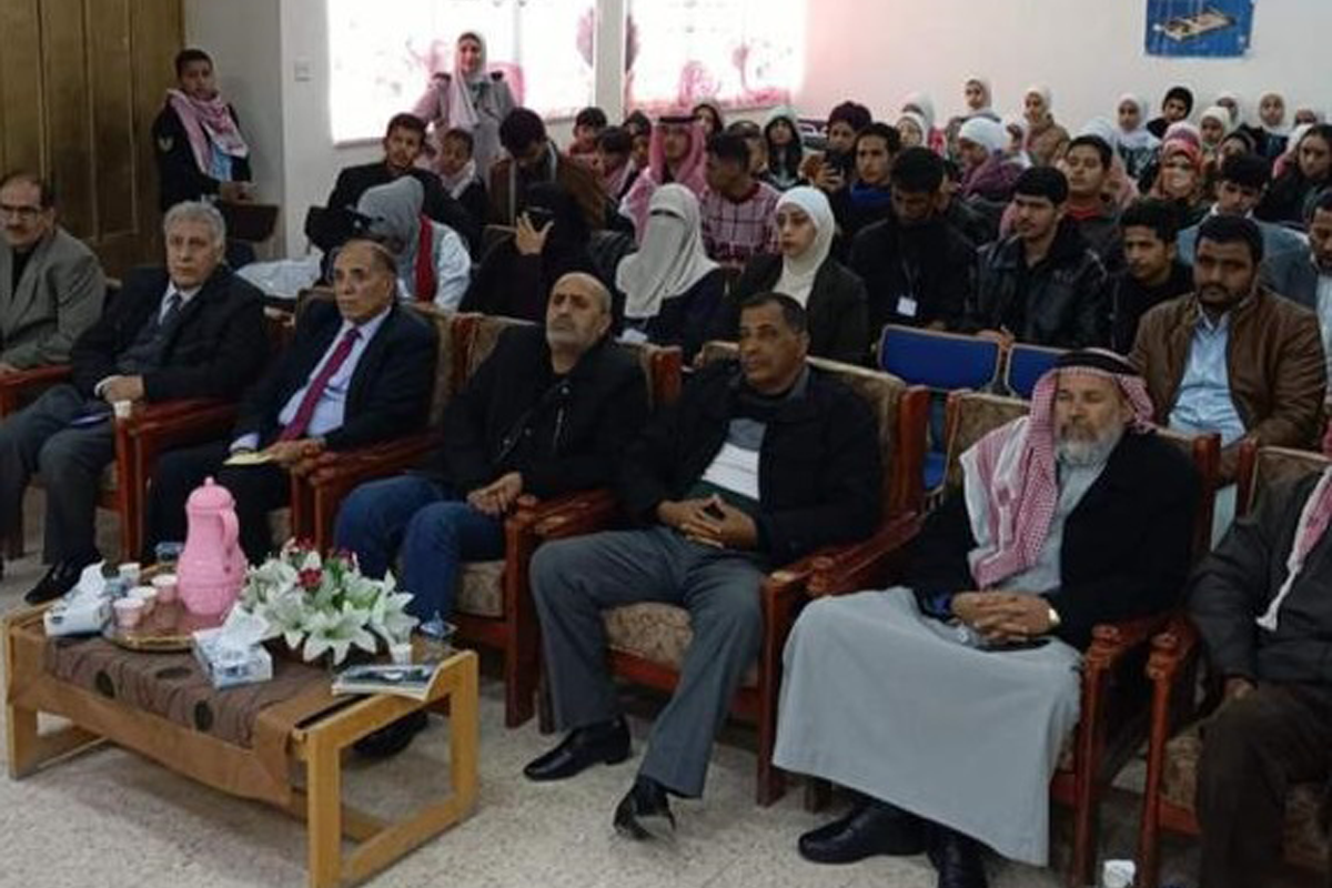 تربوية "عمان العربية" تعقد ورشة عمل للطلبة والمرشدين في مدارس لواء الموقر2