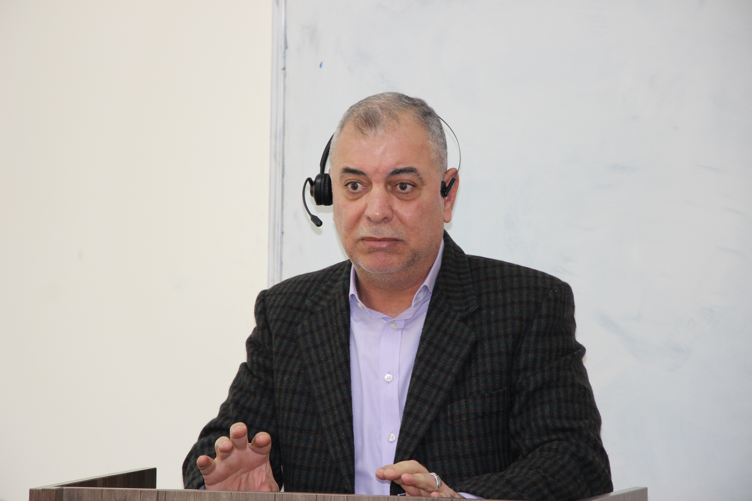 "عمّان العربية " تنظم محاضرة بالتكنولوجيا الحديثة في توفير الطاقة2