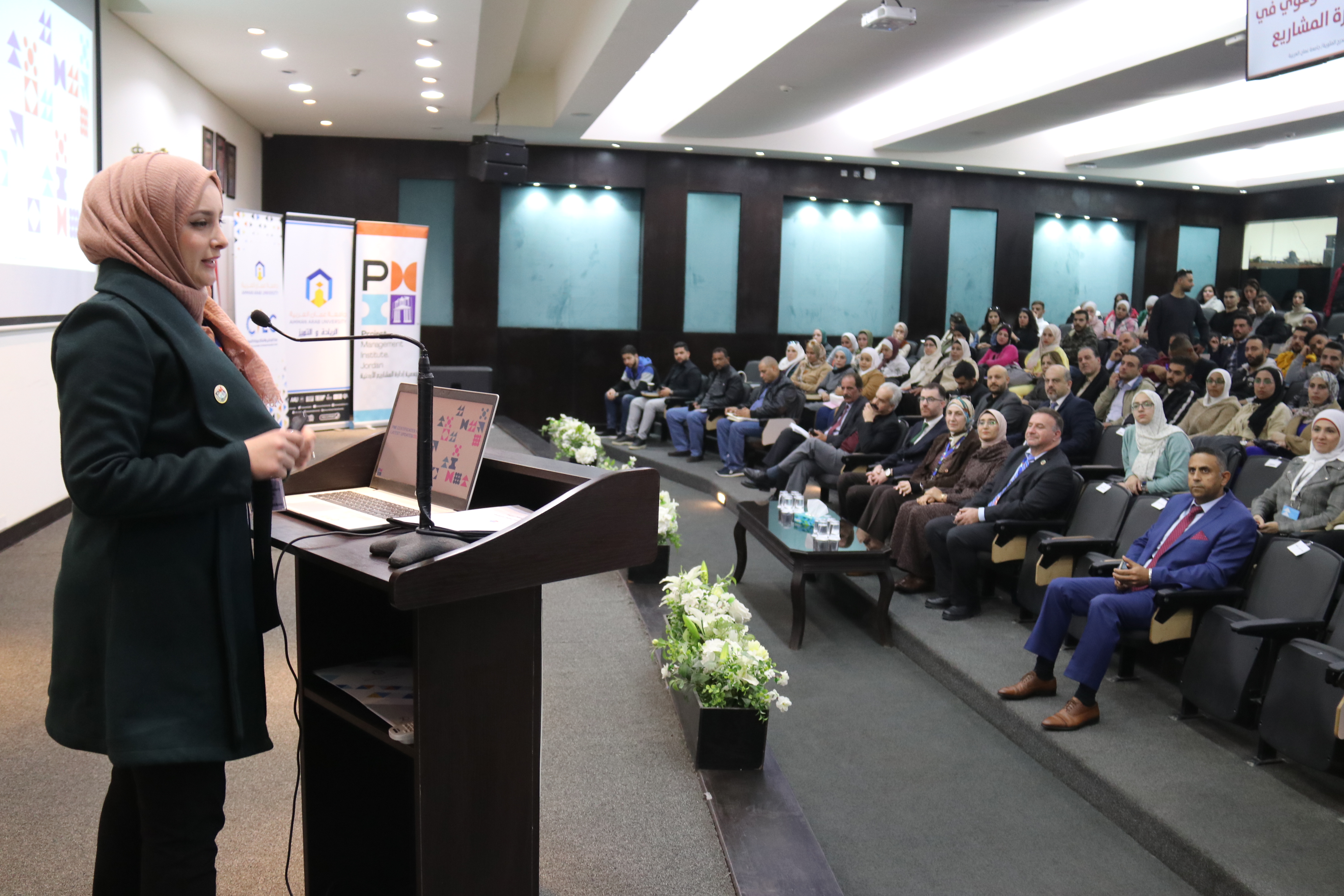 برنامج توعوي تثقيفي في إدارة المشاريع لطلبة "عمان العربية"5
