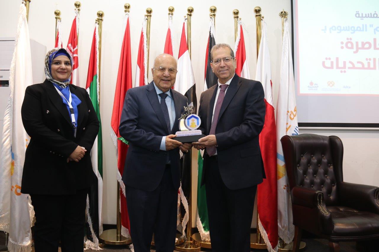 برعاية دولة الدكتور عدنان بدران مؤتمر في التربية الخاصة في "عمّان العربية"12