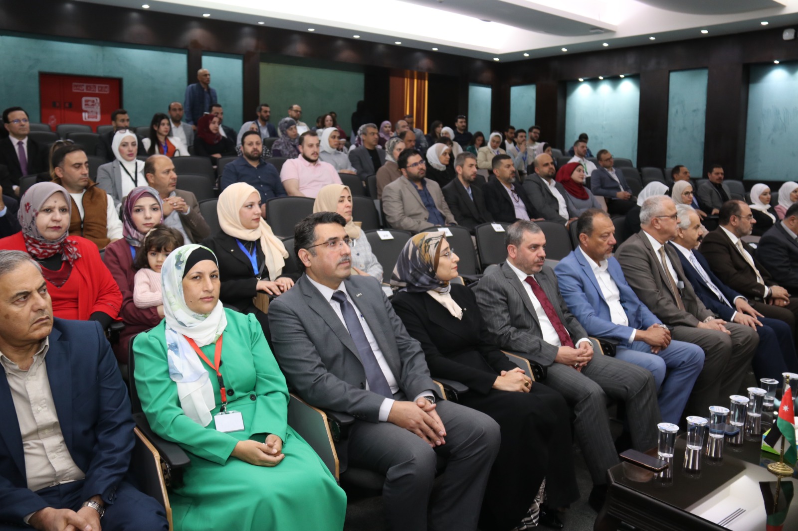 "بمشاركة 58 شركة في اليوم الوظيفي لجامعة عمّان العربية"10
