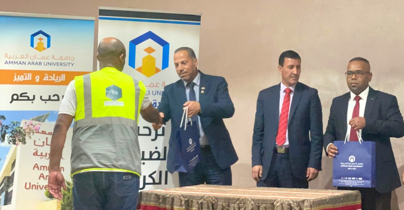 "عمان العربية" تطلق مبادرة "كلنا عمال لهذا الوطن" في منطقة الأغوار الجنوبية 2