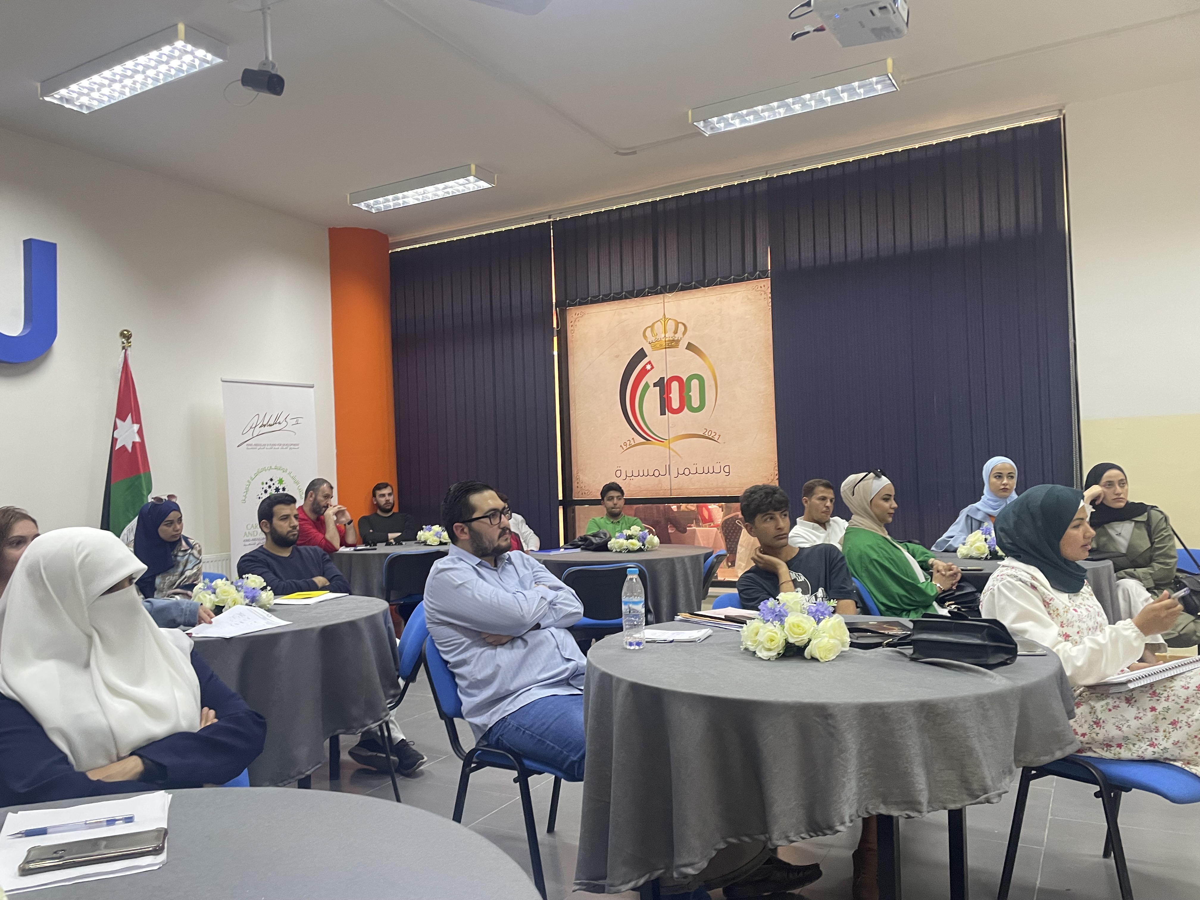 "بمشاركة 58 شركة في اليوم الوظيفي لجامعة عمّان العربية"30