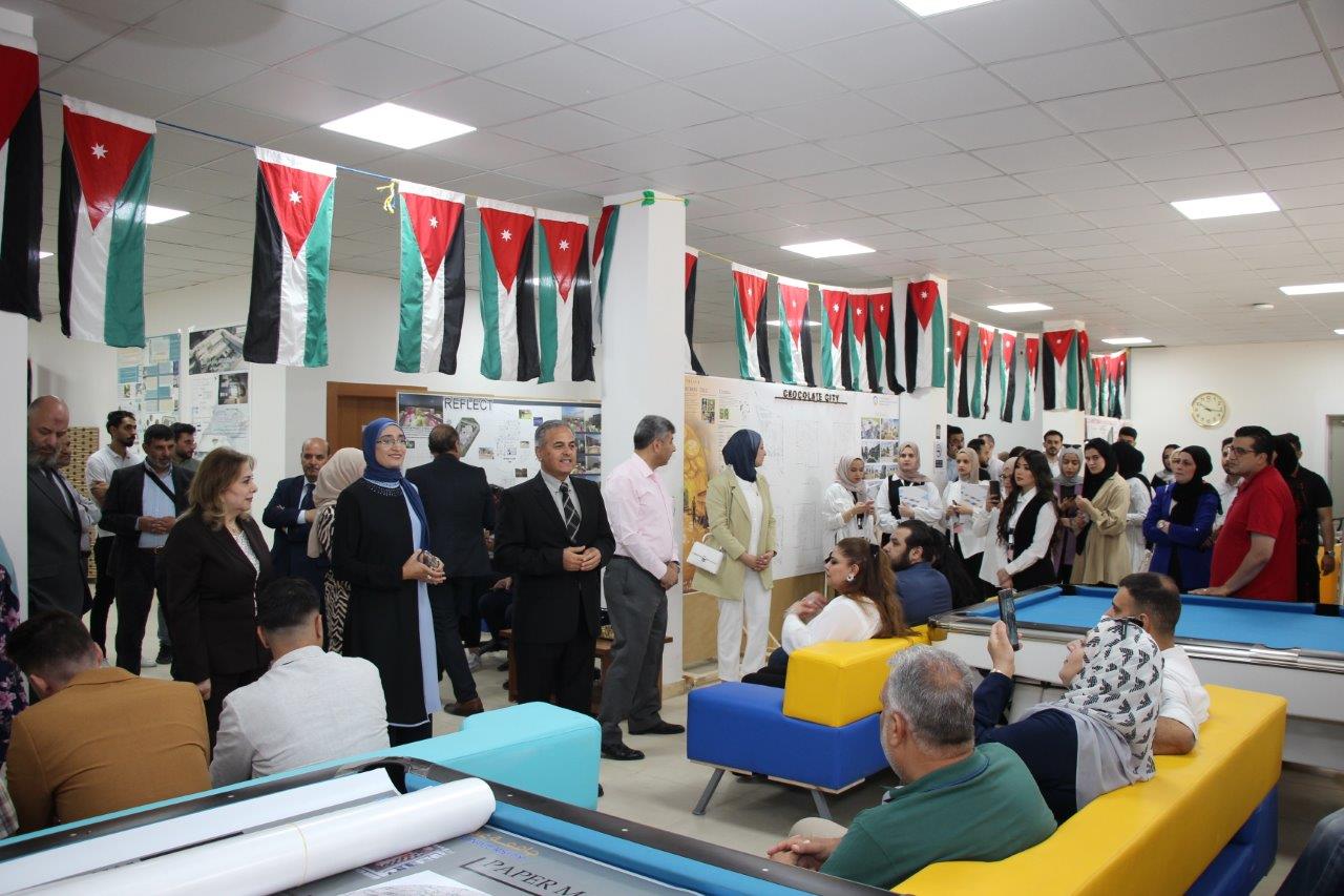 مشاريع ريادية تخدم المجتمع لطلبة هندسة العمارة في "عمّان العربية" 17