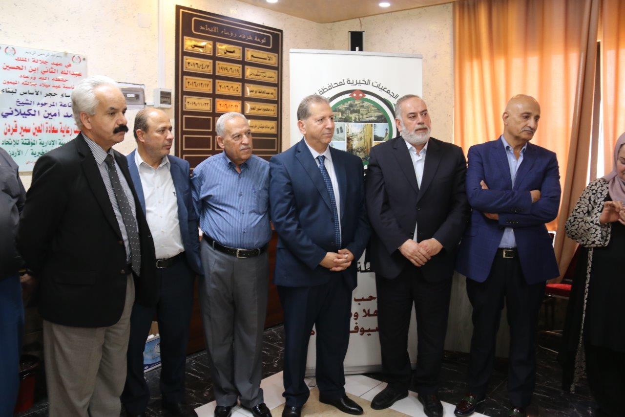 رئيس جامعة عمّان العربية يخرج المشاركين بدورة إدارة المشاريع الصغيرة والمتوسطة في البلقاء 30
