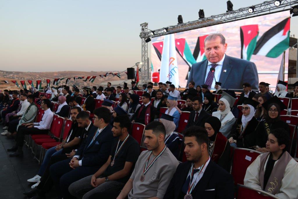 العيسوي يرعى احتفال جامعة عمان العربية24