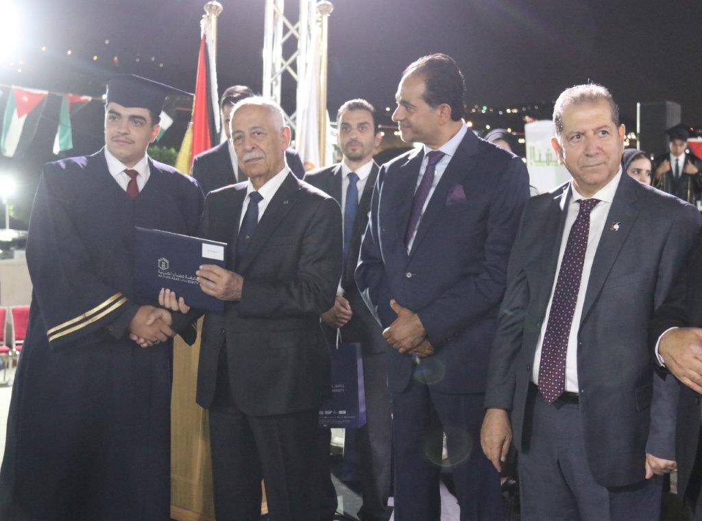 العيسوي يرعى احتفال جامعة عمان العربية37