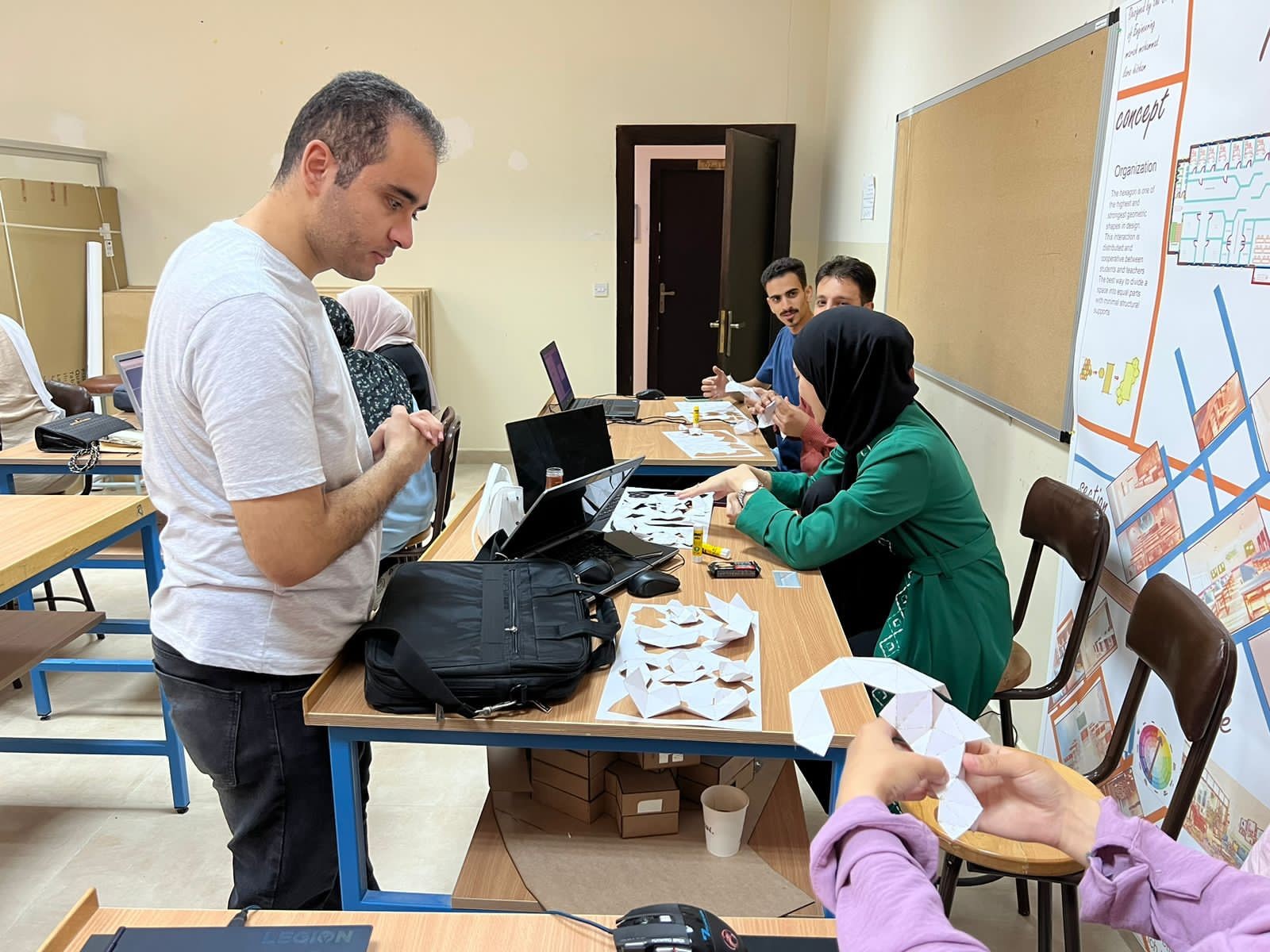 "عمان العربية" تشارك في أعمال ورشة عمل تدريبية بتنظيم من شركة Han Studio4