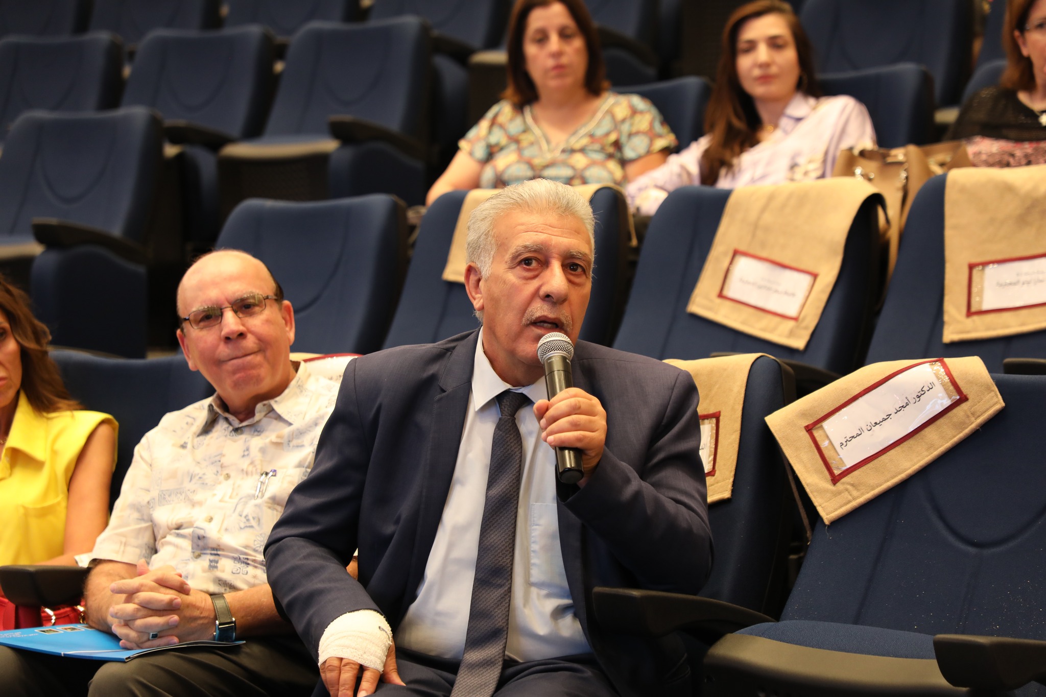 تربوية "عمّان العربية" تنفذ ورشة "تحليل السلوك" خلال مؤتمر "الصحة النفسية"1