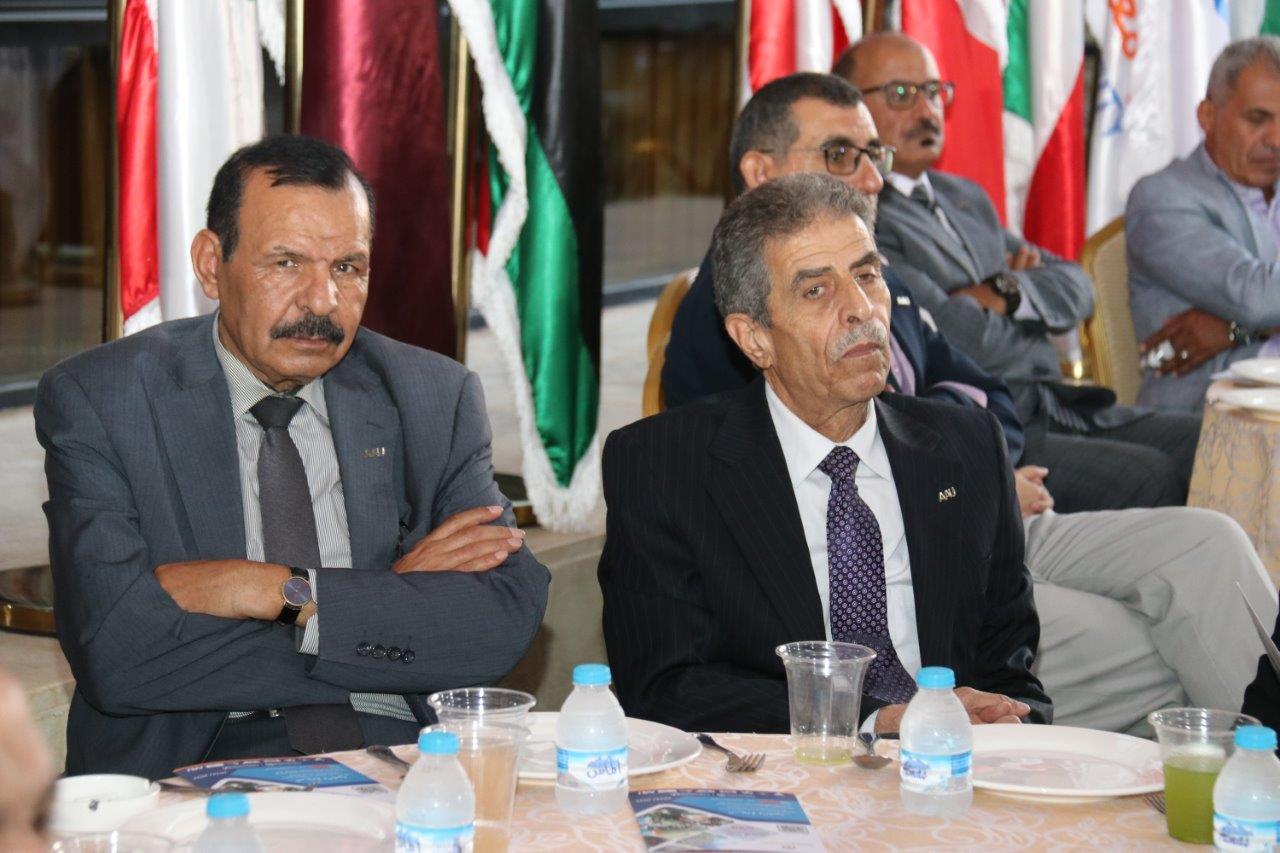 حفل رواد جامعة عمان العربية الأول4