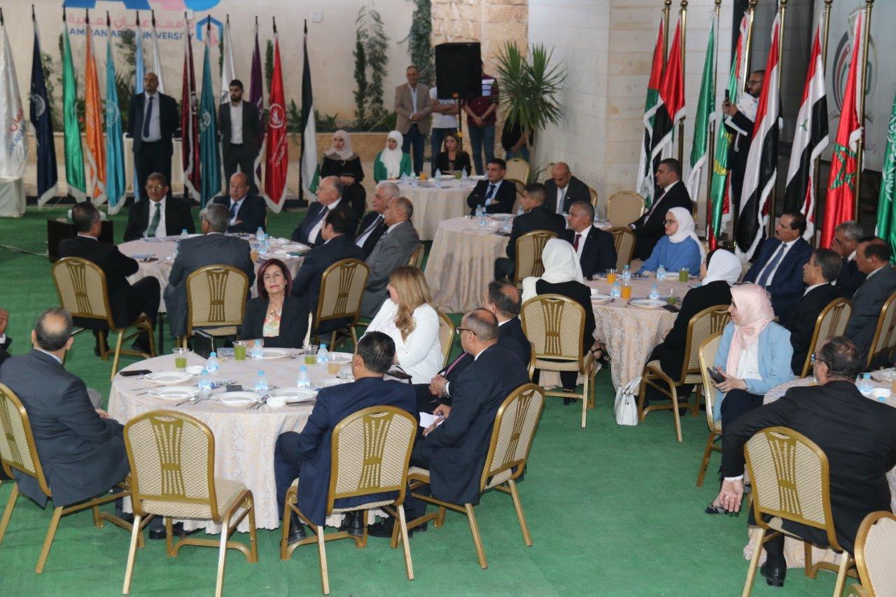 حفل رواد جامعة عمان العربية الأول7