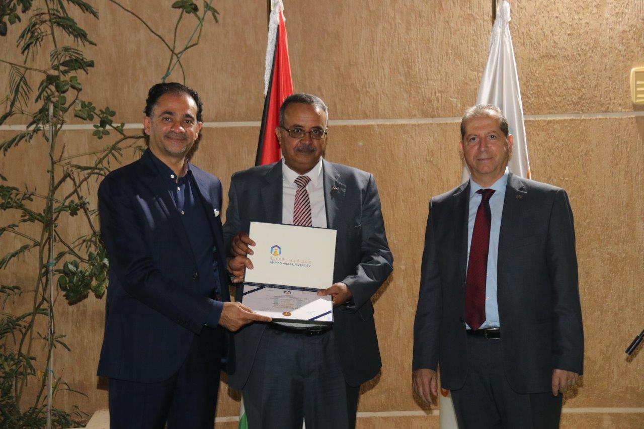 حفل رواد جامعة عمان العربية الأول19