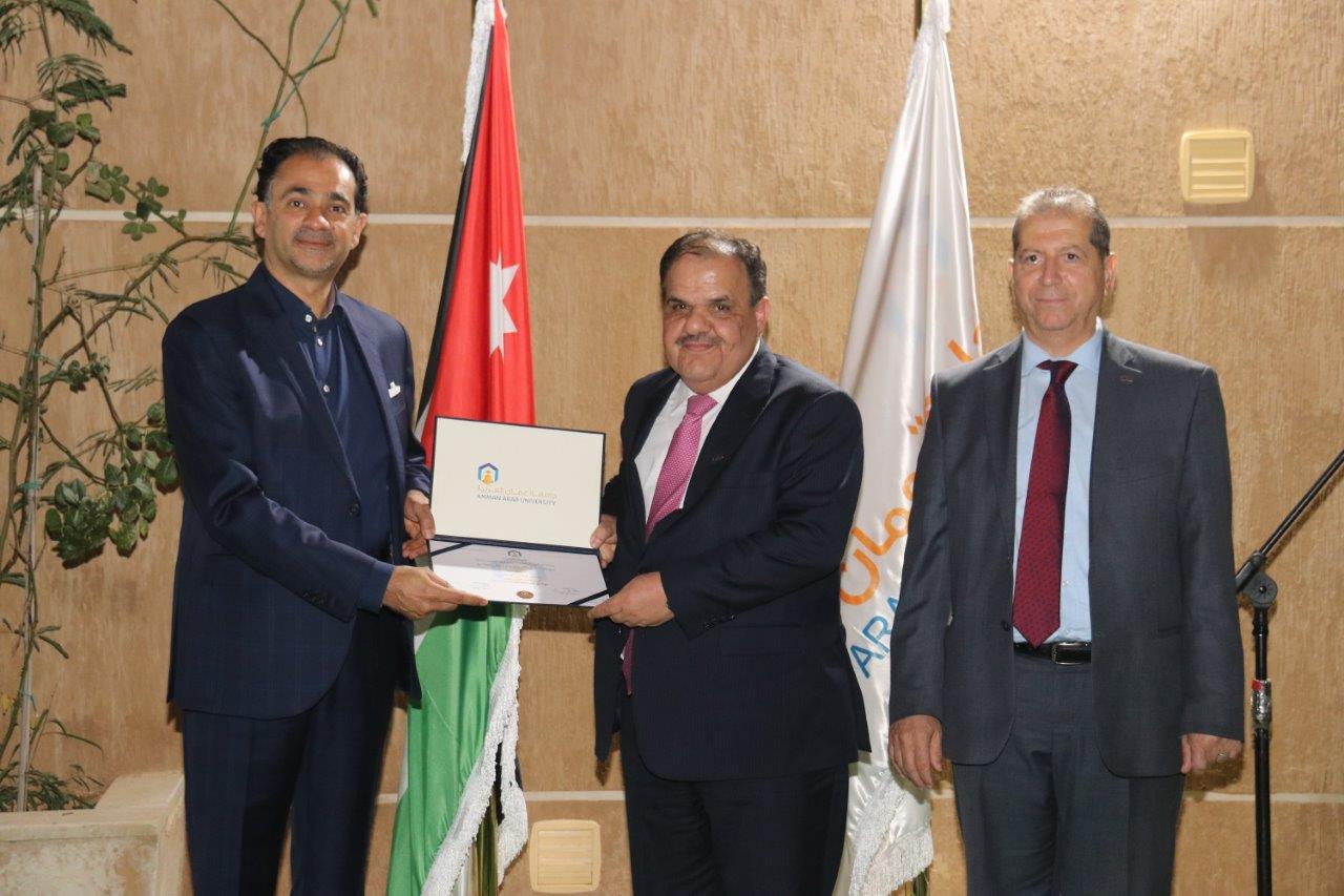 حفل رواد جامعة عمان العربية الأول23