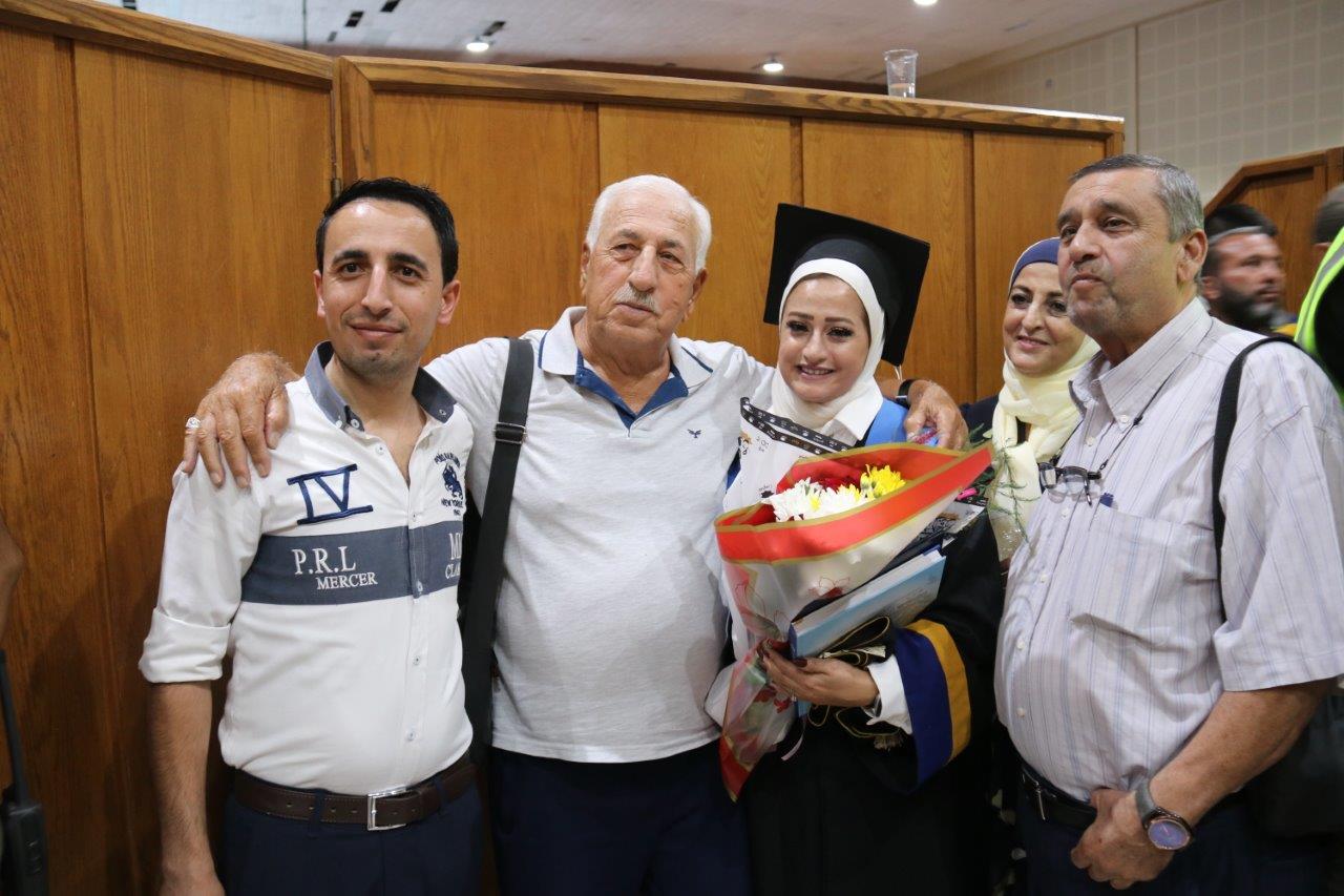 جامعة عمان العربية تحتفل بتخريج الفوج (13) من طلبة البكالوريوس والفوج (23) من طلبة الدراسات العليا12