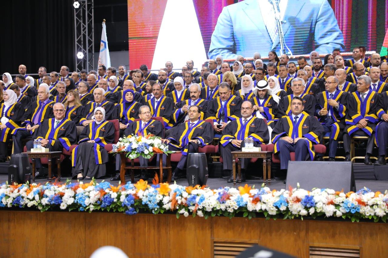 جامعة عمان العربية تحتفل بتخريج الفوج (13) من طلبة البكالوريوس والفوج (23) من طلبة الدراسات العليا17