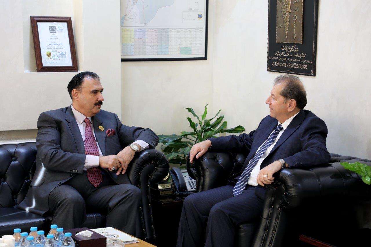 حملة التبرع بالدم للأشقاء في غزة من جامعة عمان العربية 2