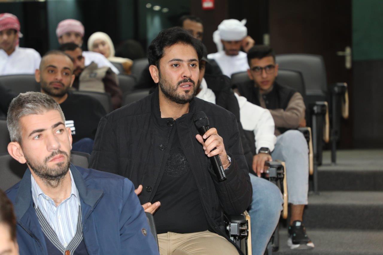 رئيس جامعة عمان العربية يلتقي طلبة الدراسات العليا والبكالوريوس في الجامعة7