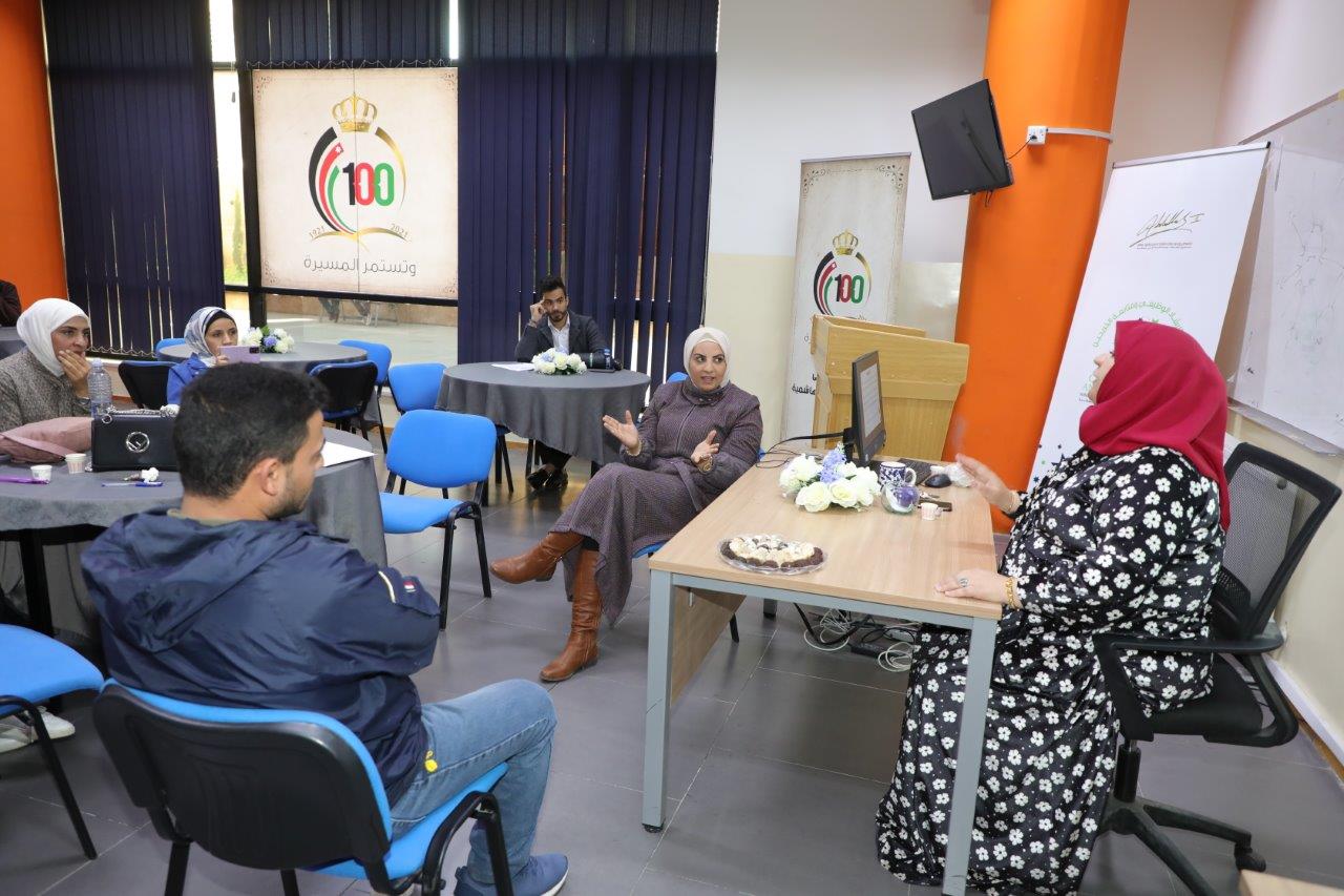 ورشة بعنوان "قبول الآخر وعد التمييز" لطلبة عمان العربية4