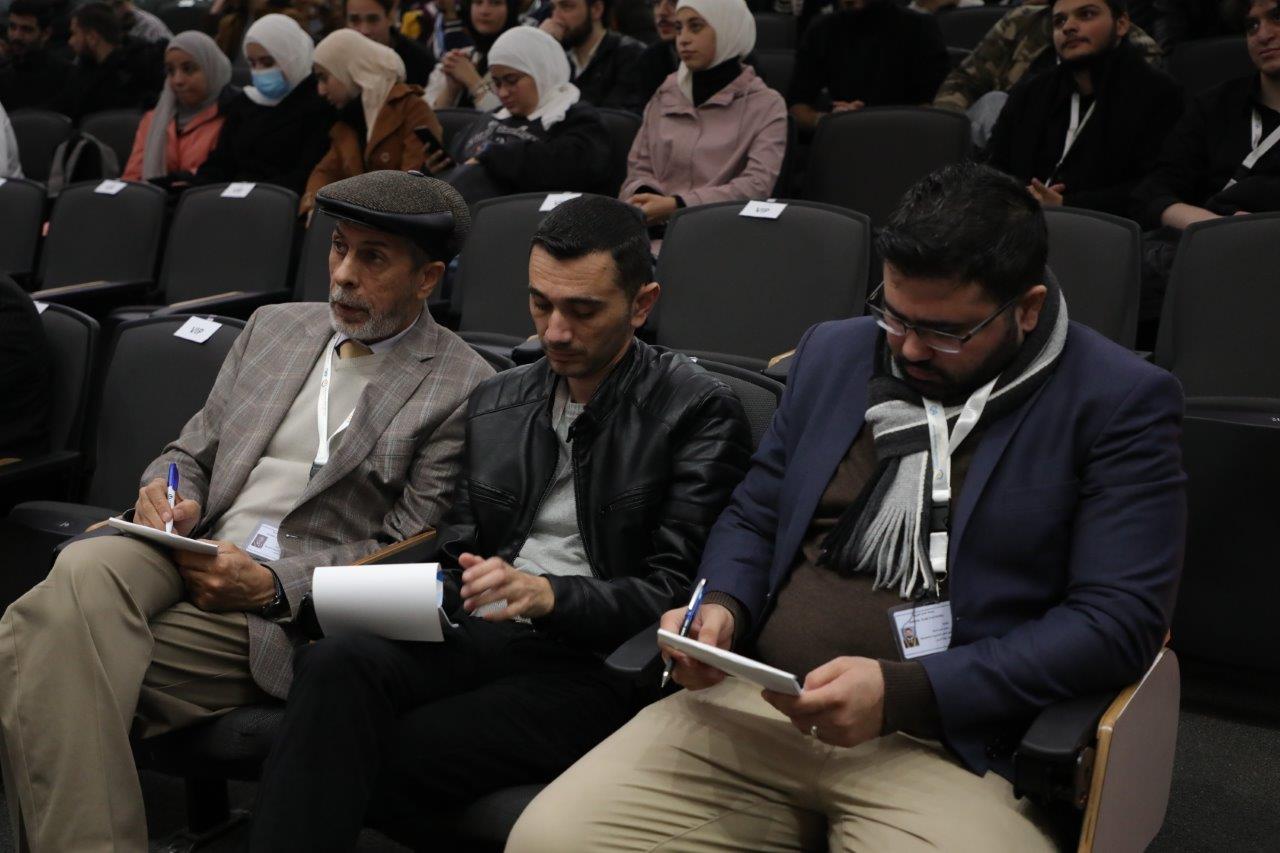 حاسوبية "عمان العربية" تقيم فعاليات اليوم العلمي المفتوح 2024 49