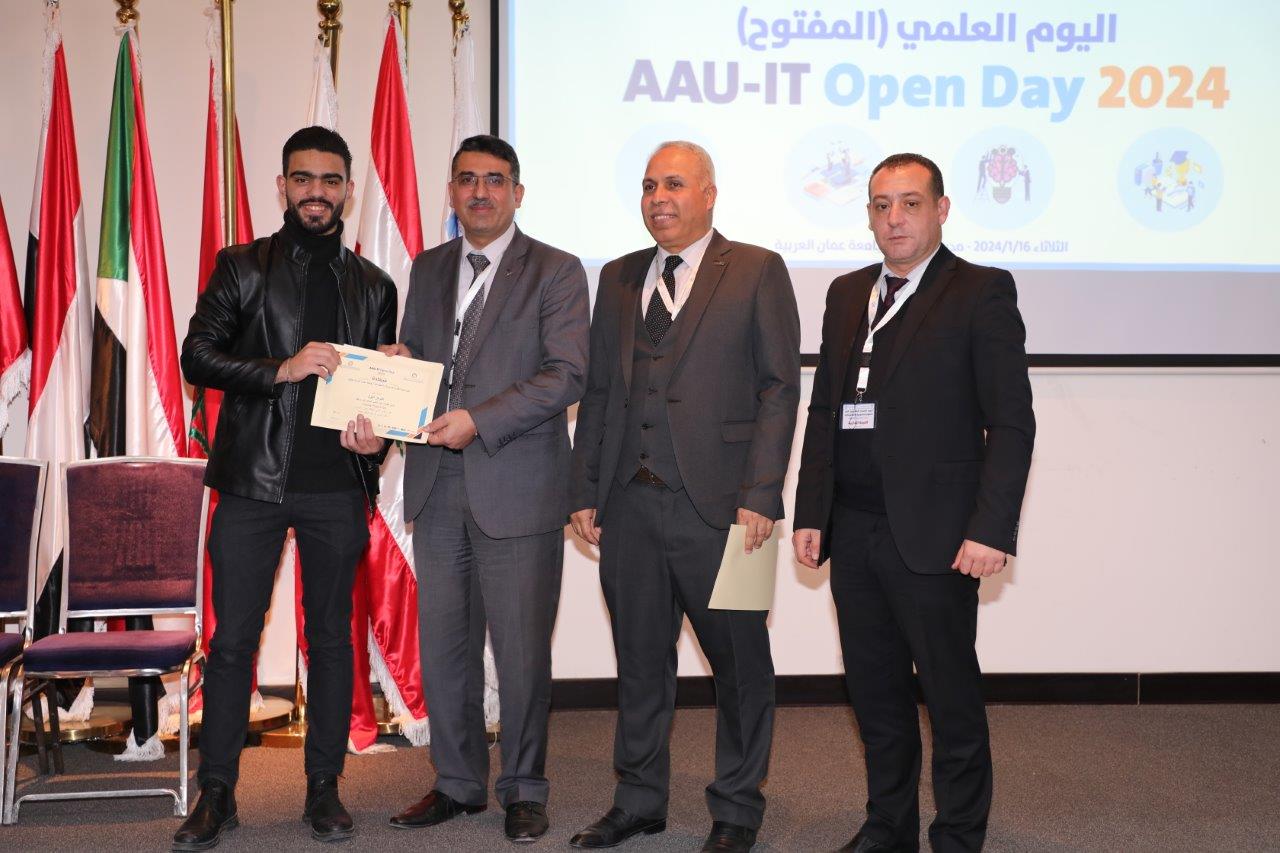 حاسوبية "عمان العربية" تقيم فعاليات اليوم العلمي المفتوح 2024 69