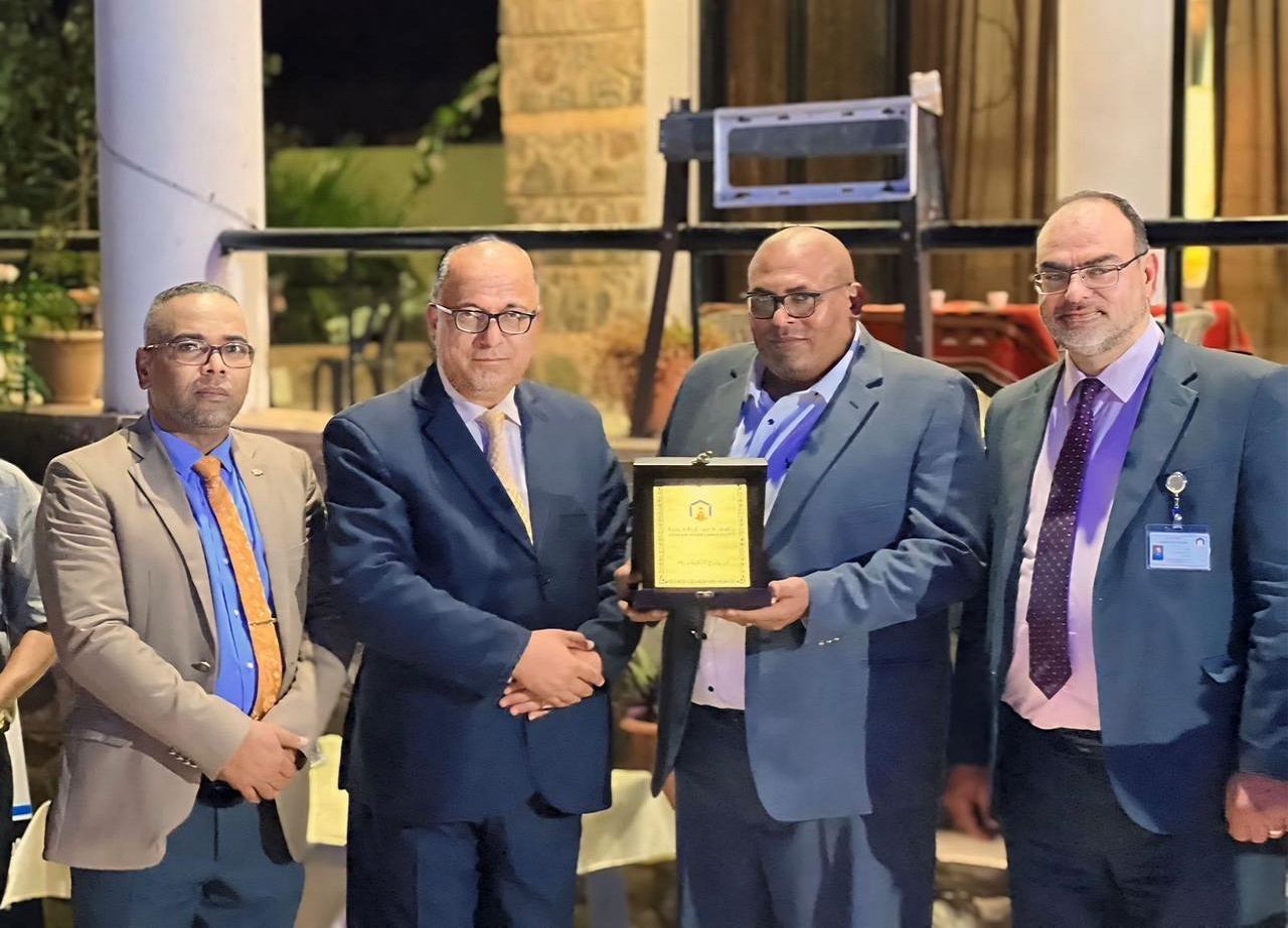 طلبة "عمان العربية" يُقيمون الإفطار الرمضاني الثاني في منطقة الأغوار الجنوبية3